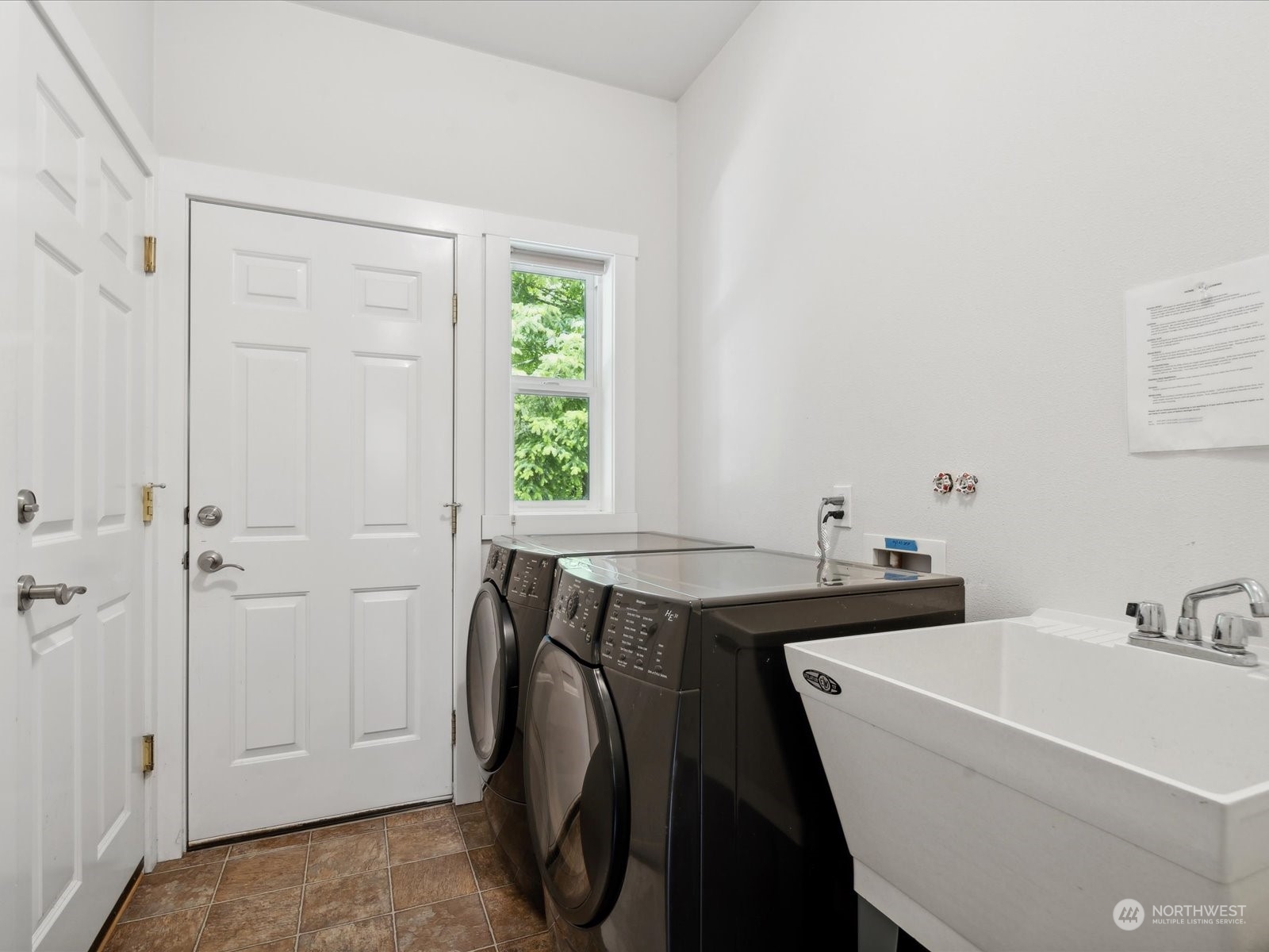 3703 140th Avenue SW