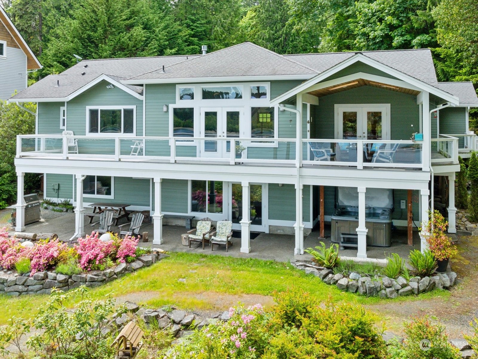 3703 140th Avenue SW