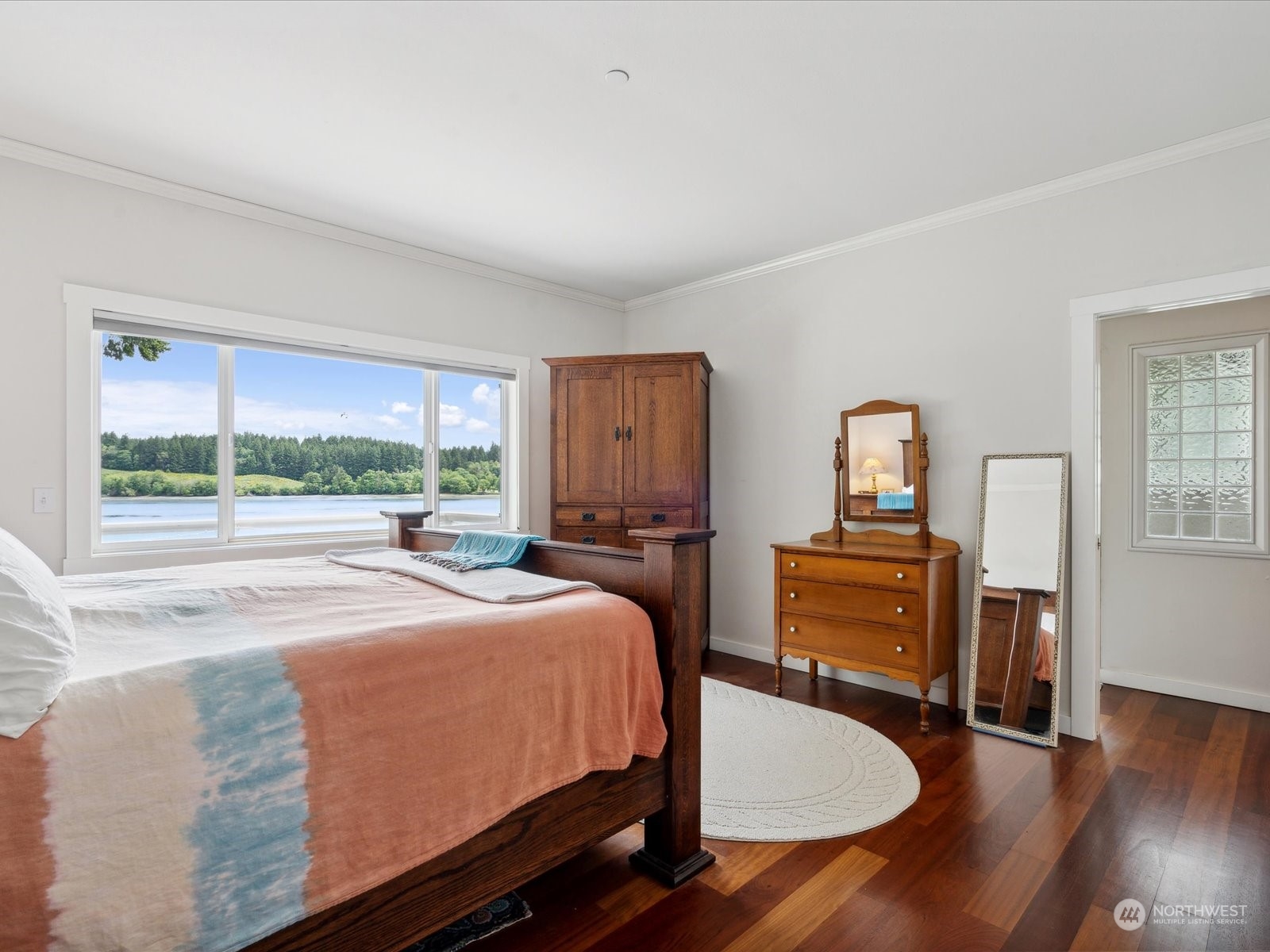 3703 140th Avenue SW