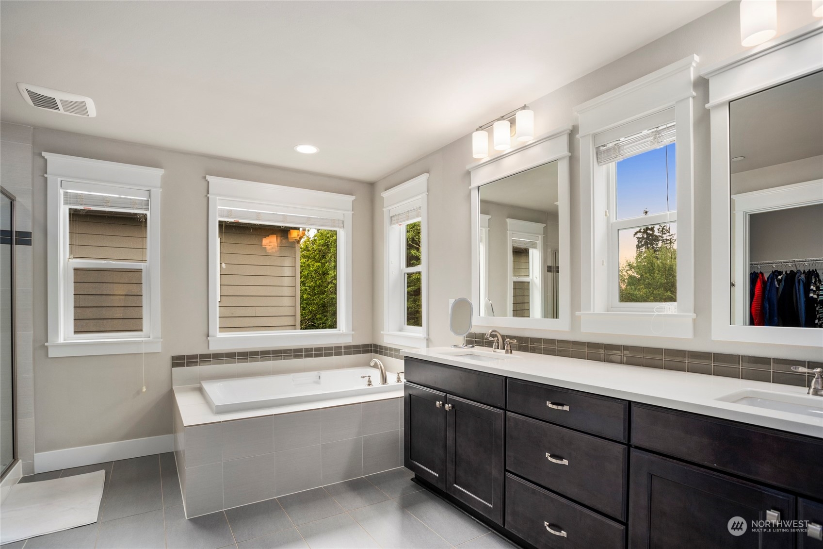 10122 134th Place NE