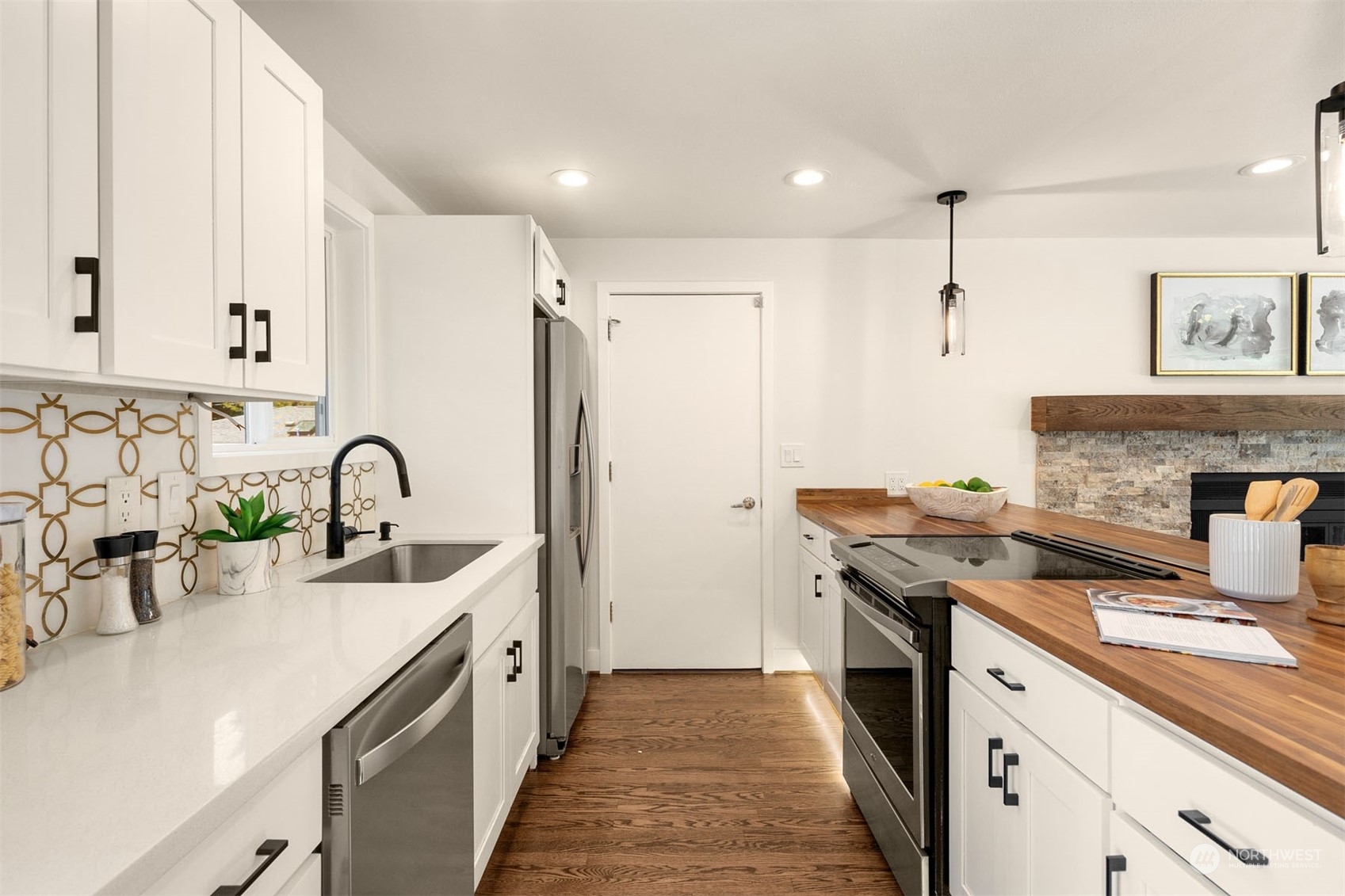 4011 140th Avenue SE