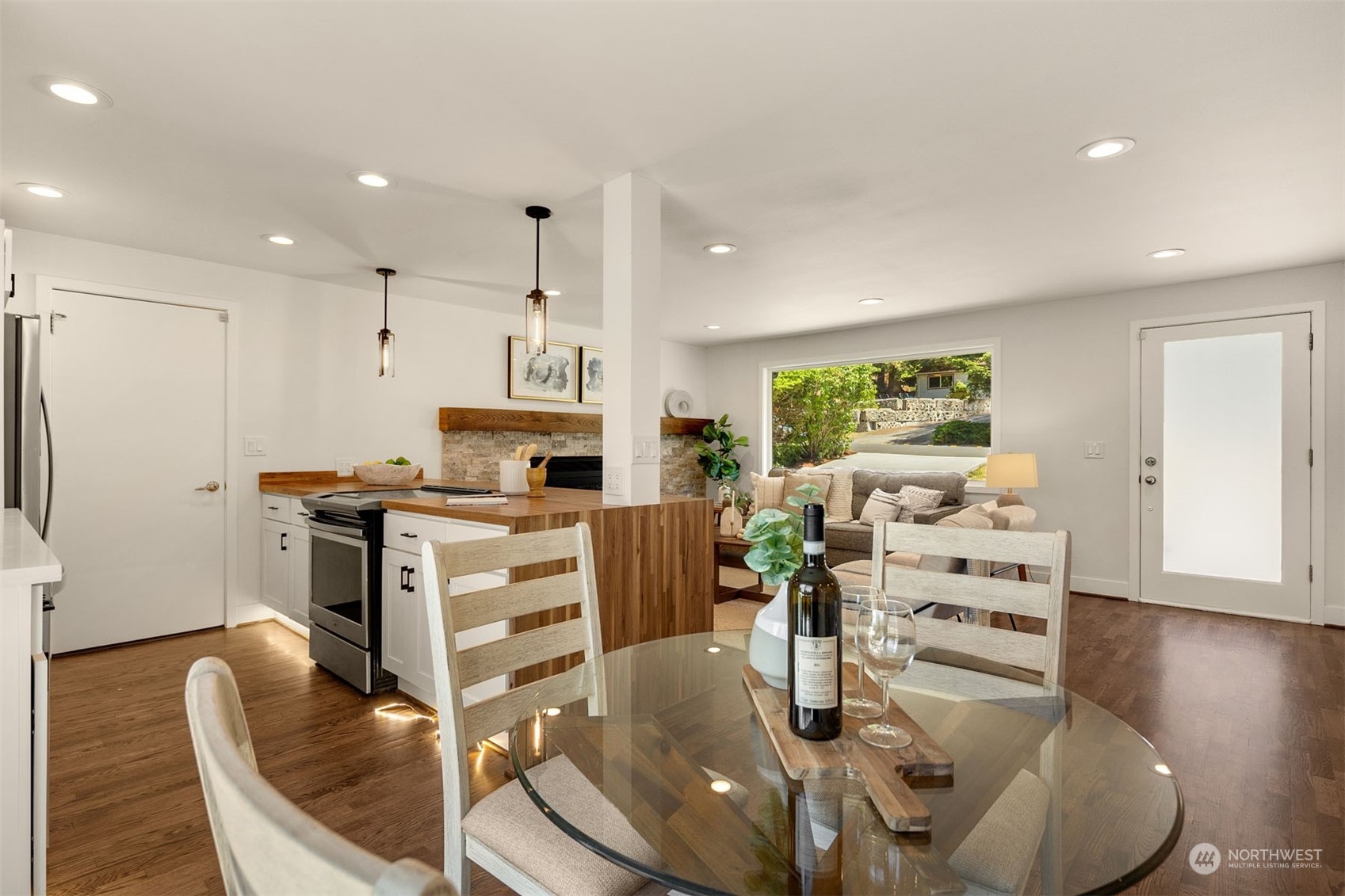 4011 140th Avenue SE