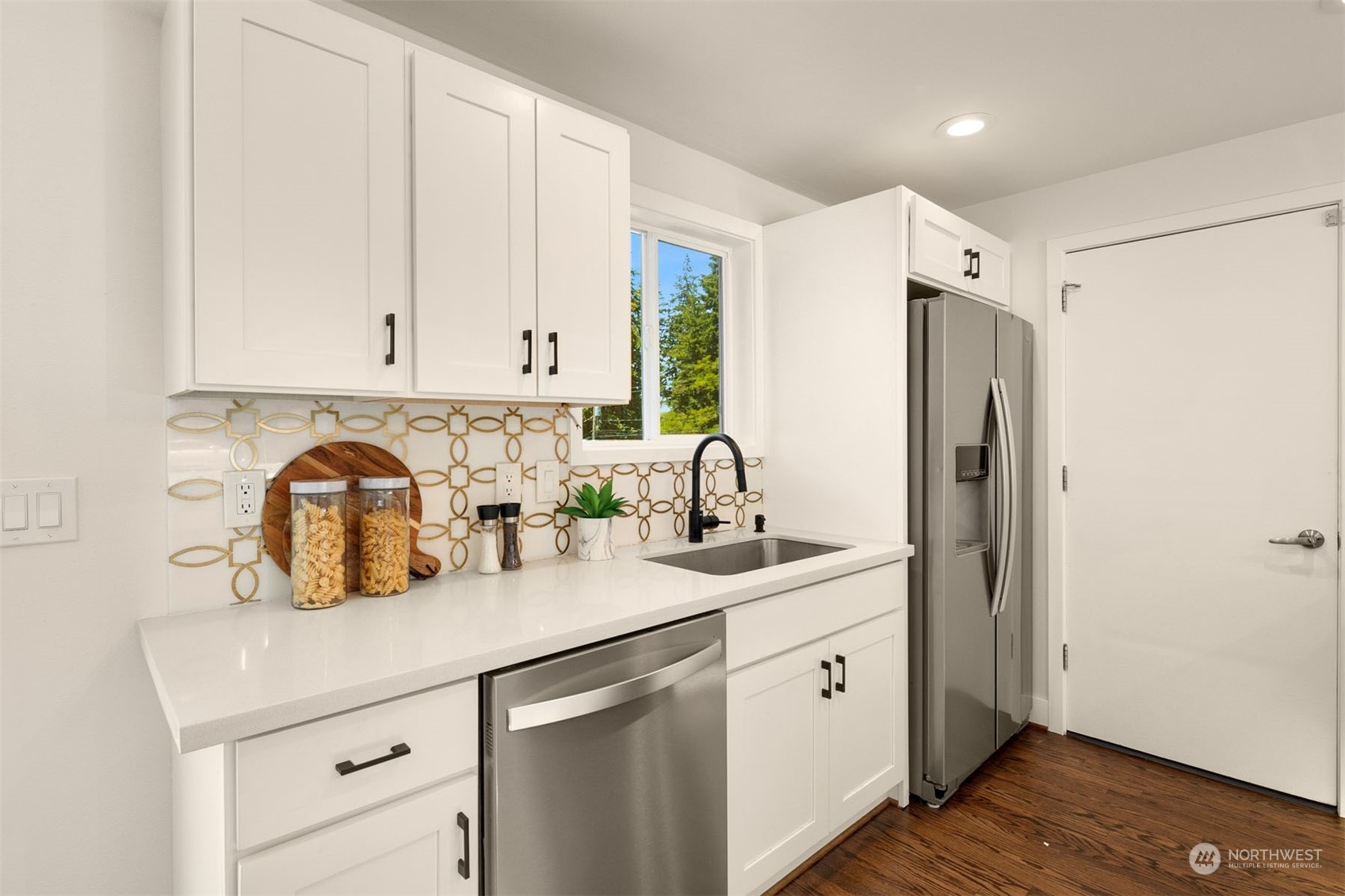 4011 140th Avenue SE