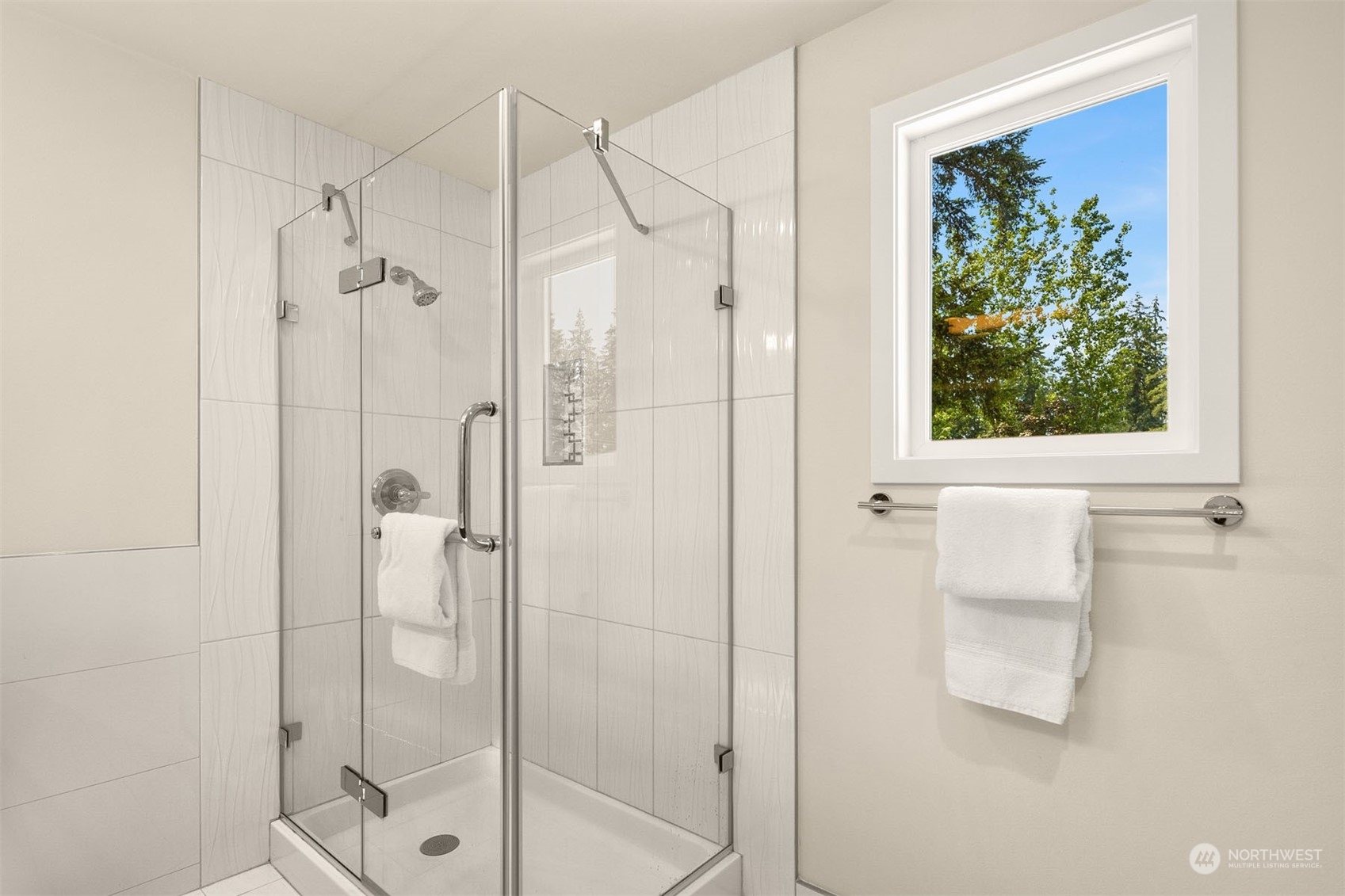 4011 140th Avenue SE