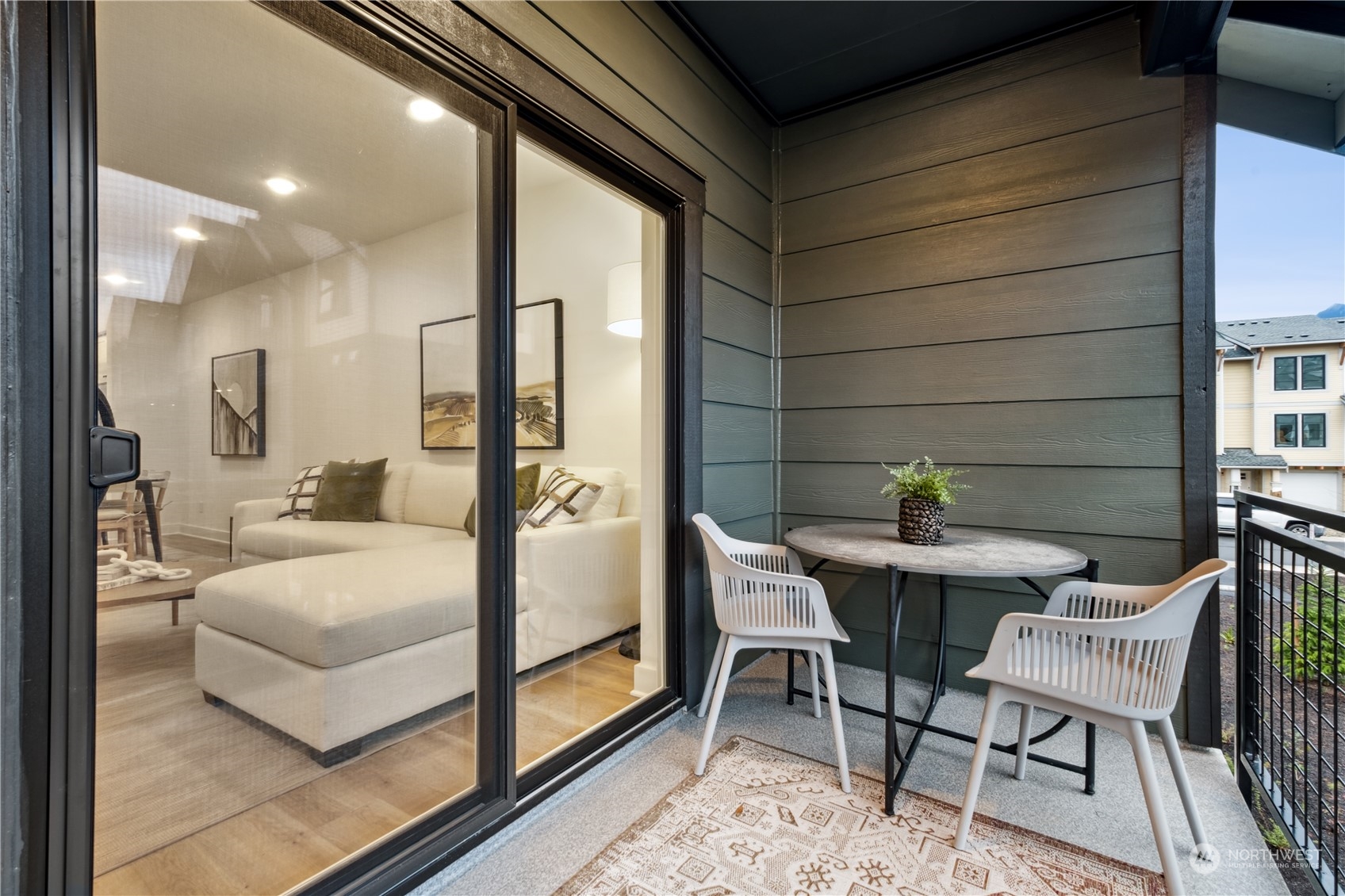 1144 Oxbow Way SE Unit: 1402