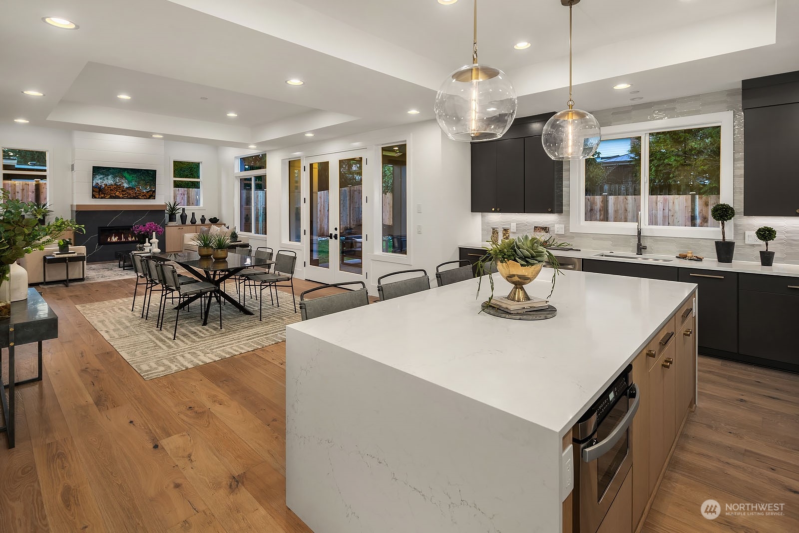 7350 122nd Avenue NE