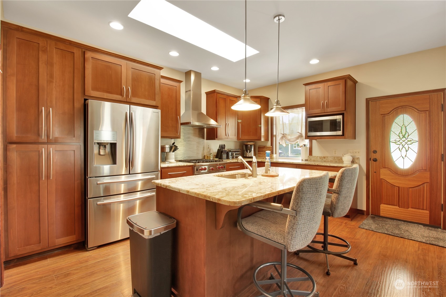 19820 15th Avenue NE