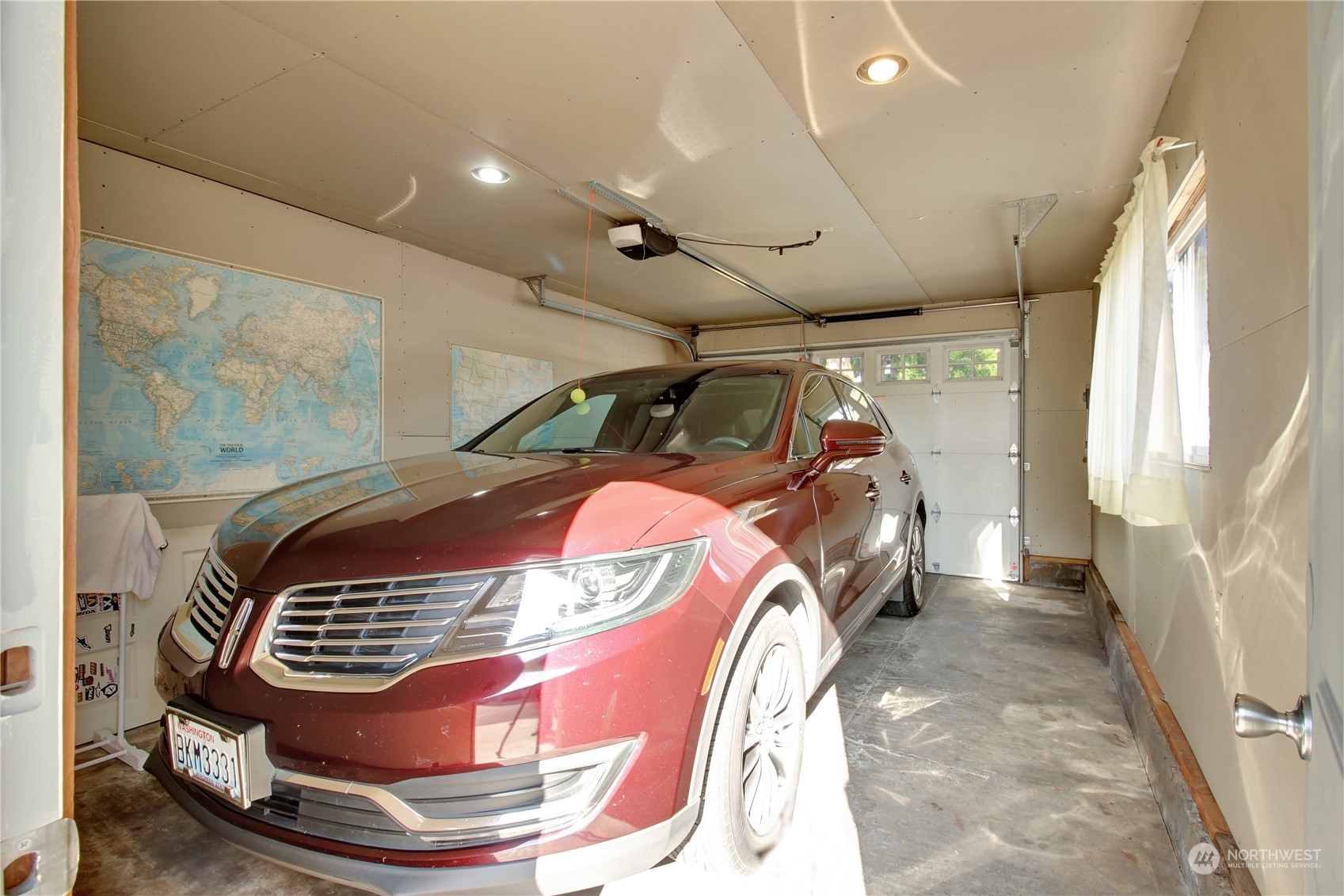 19820 15th Avenue NE