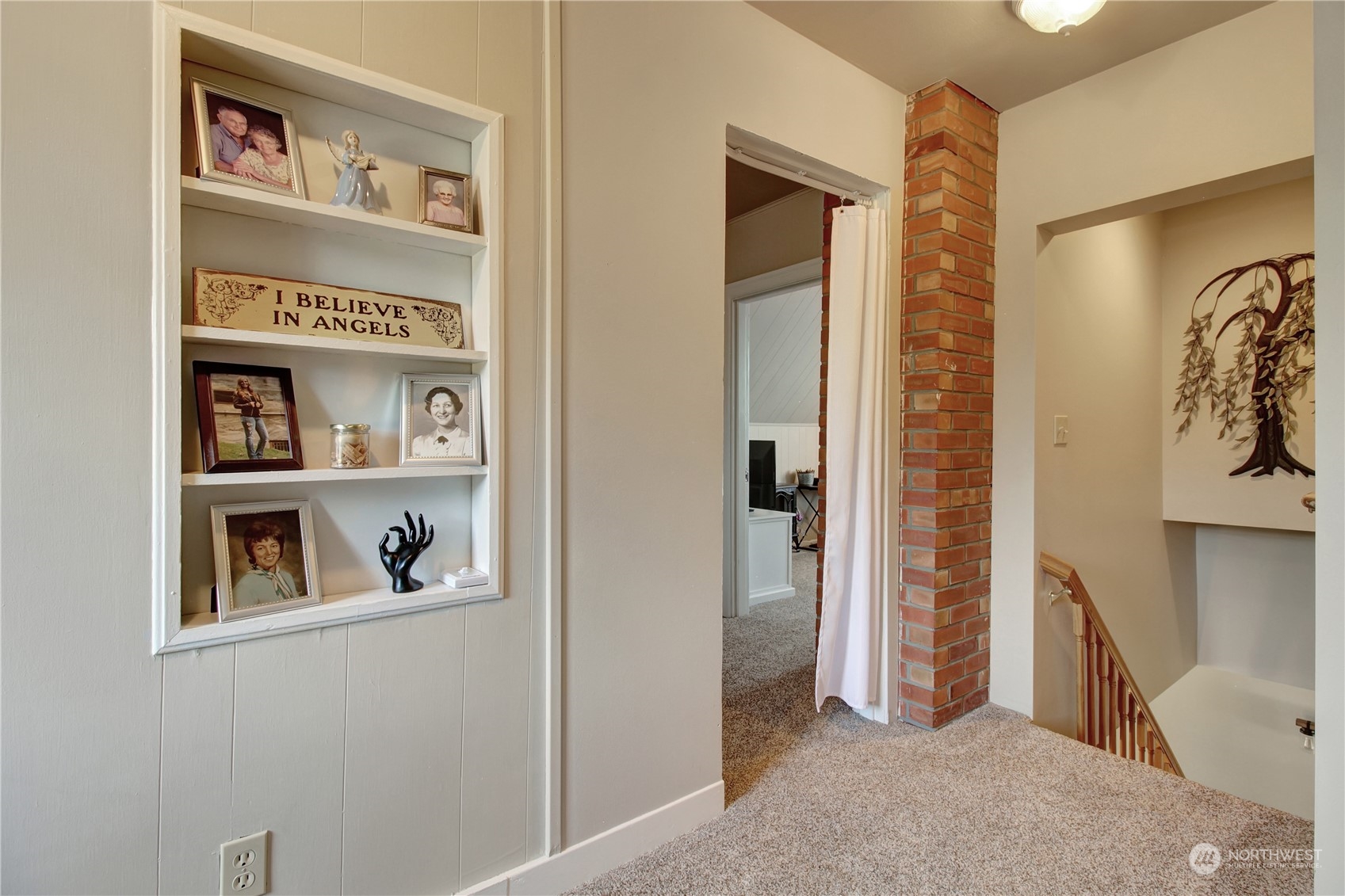 19820 15th Avenue NE