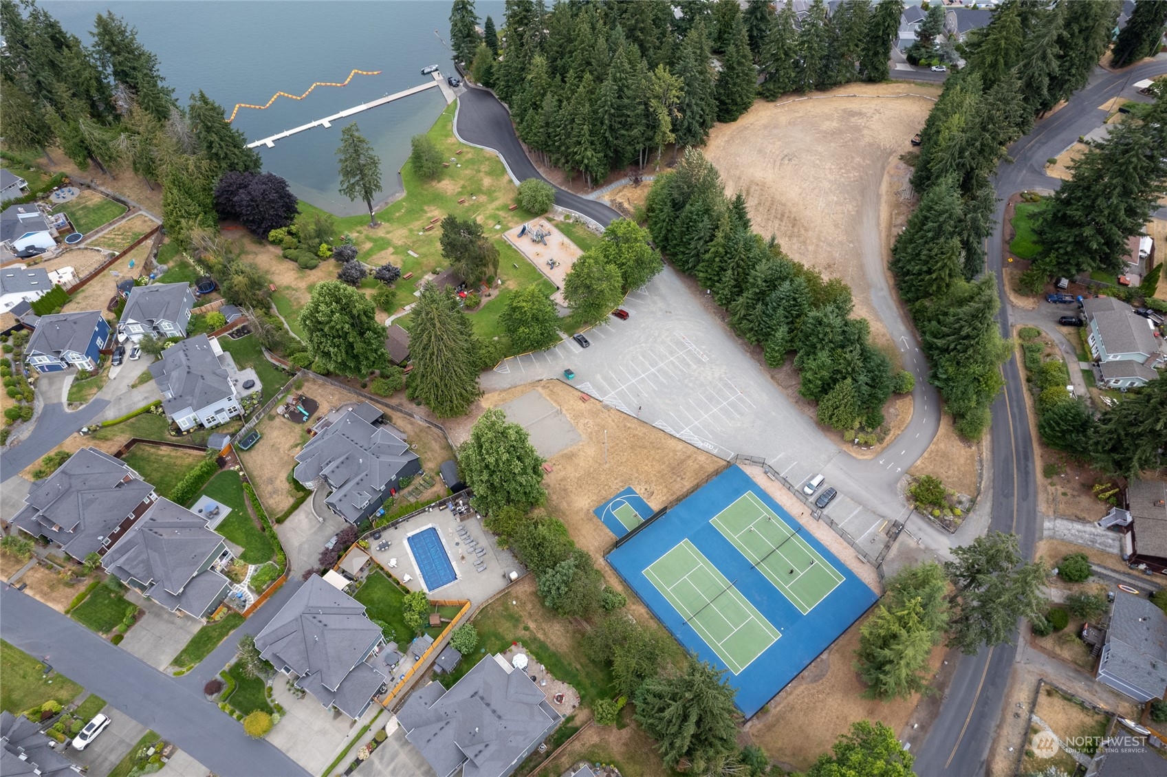 5216 W Tapps Drive E