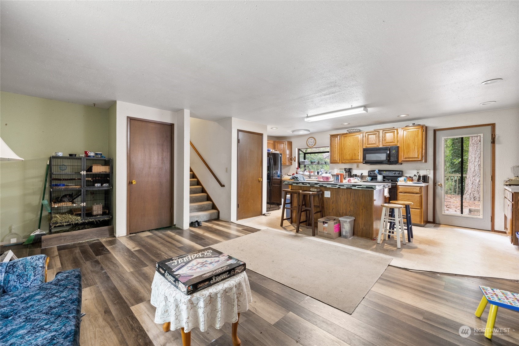 5216 W Tapps Drive E