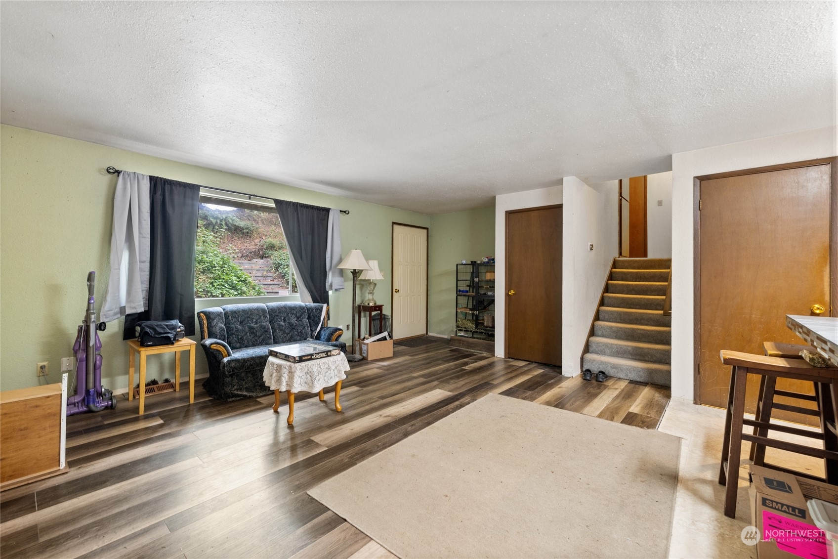 5216 W Tapps Drive E