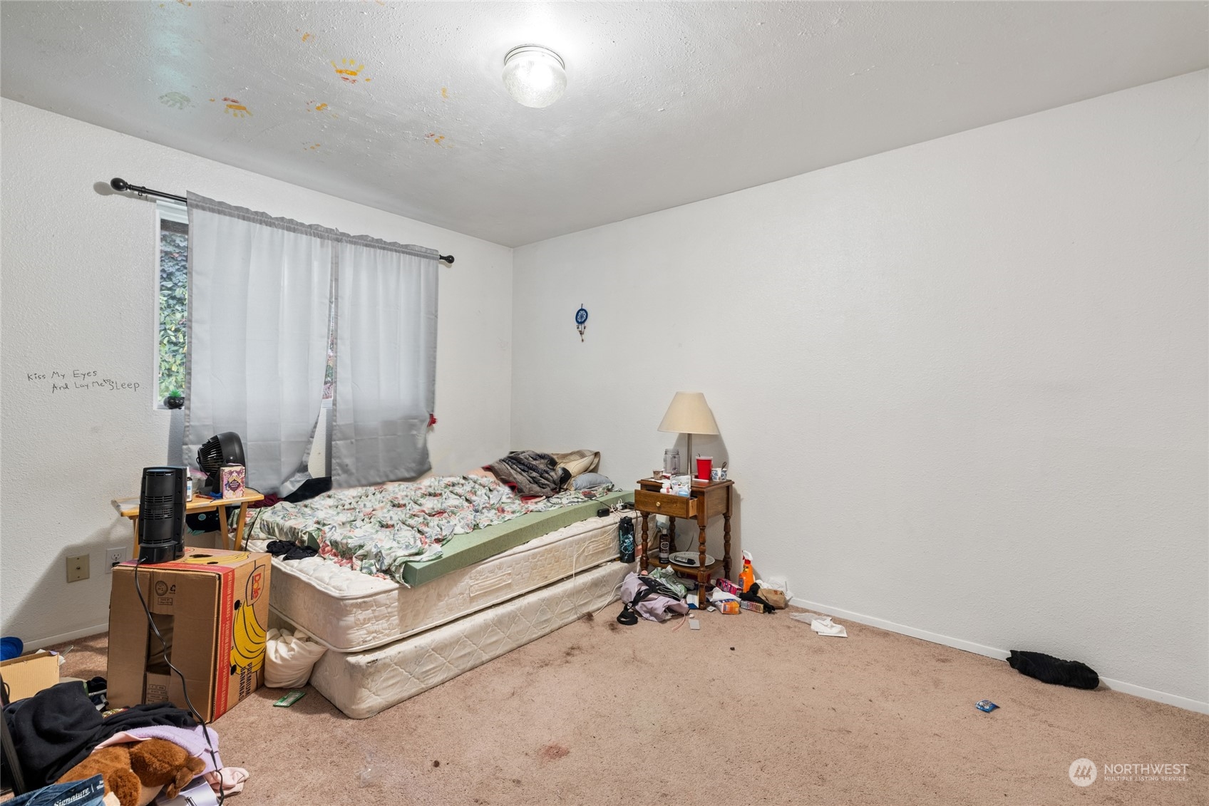 5216 W Tapps Drive E