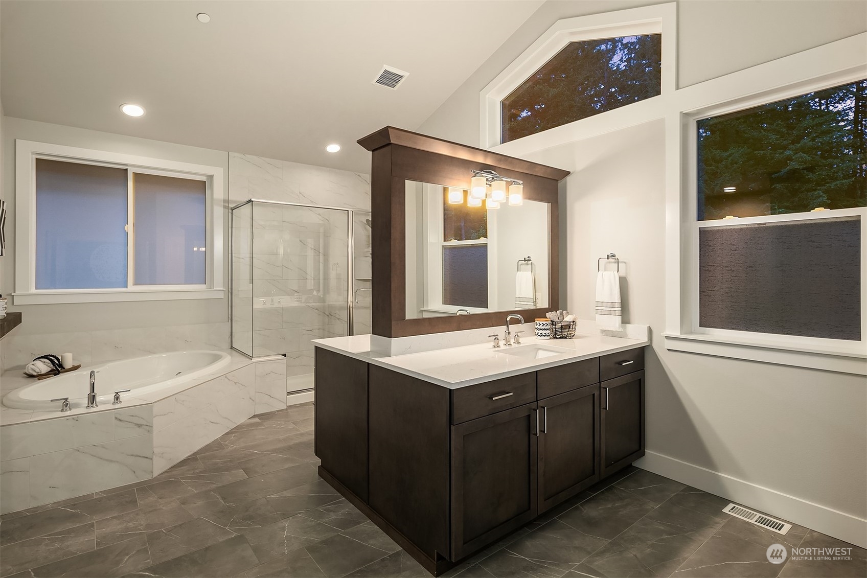 1454 SE Elk Run Place