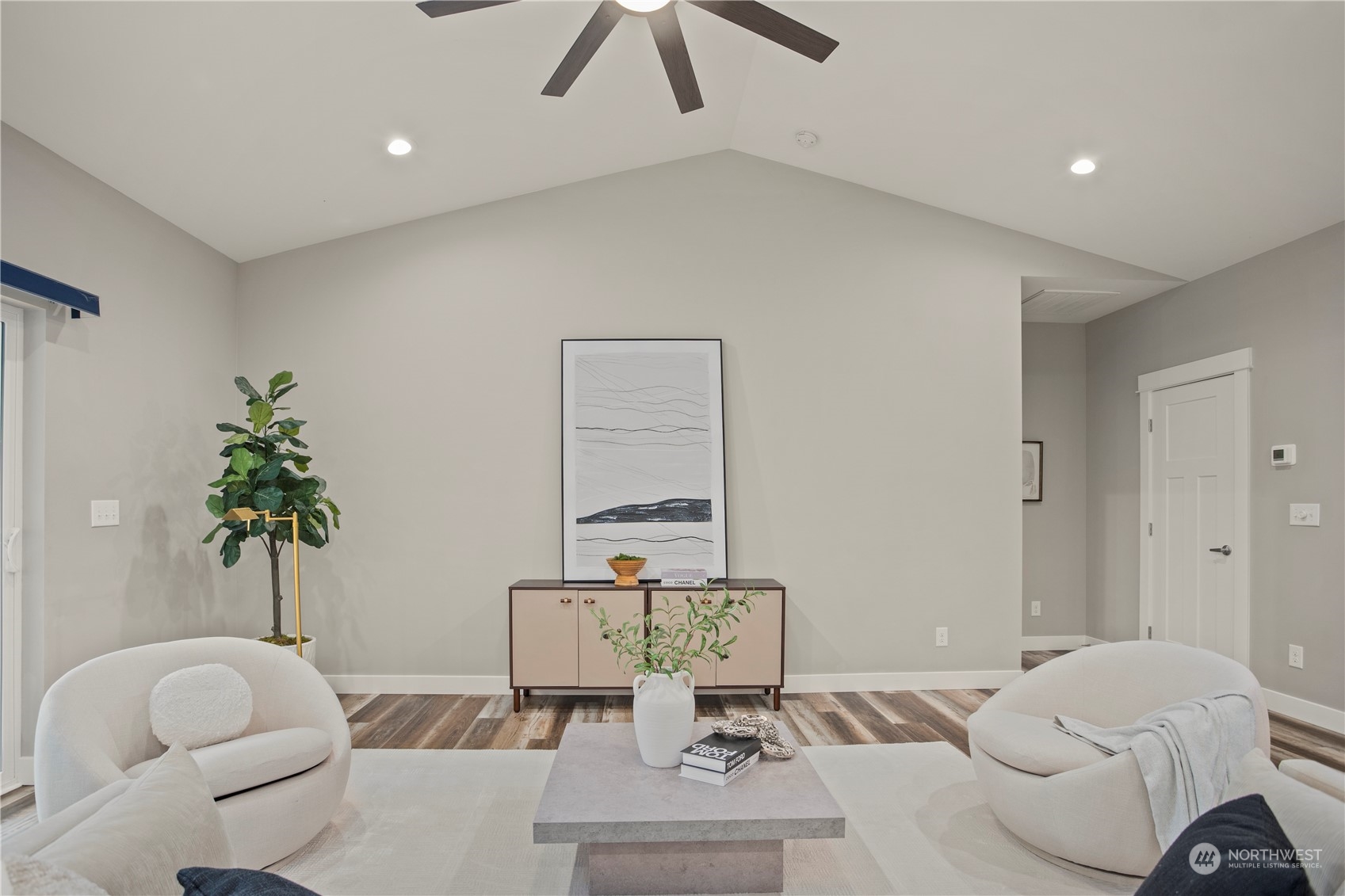 1723 SE Edmonds Street