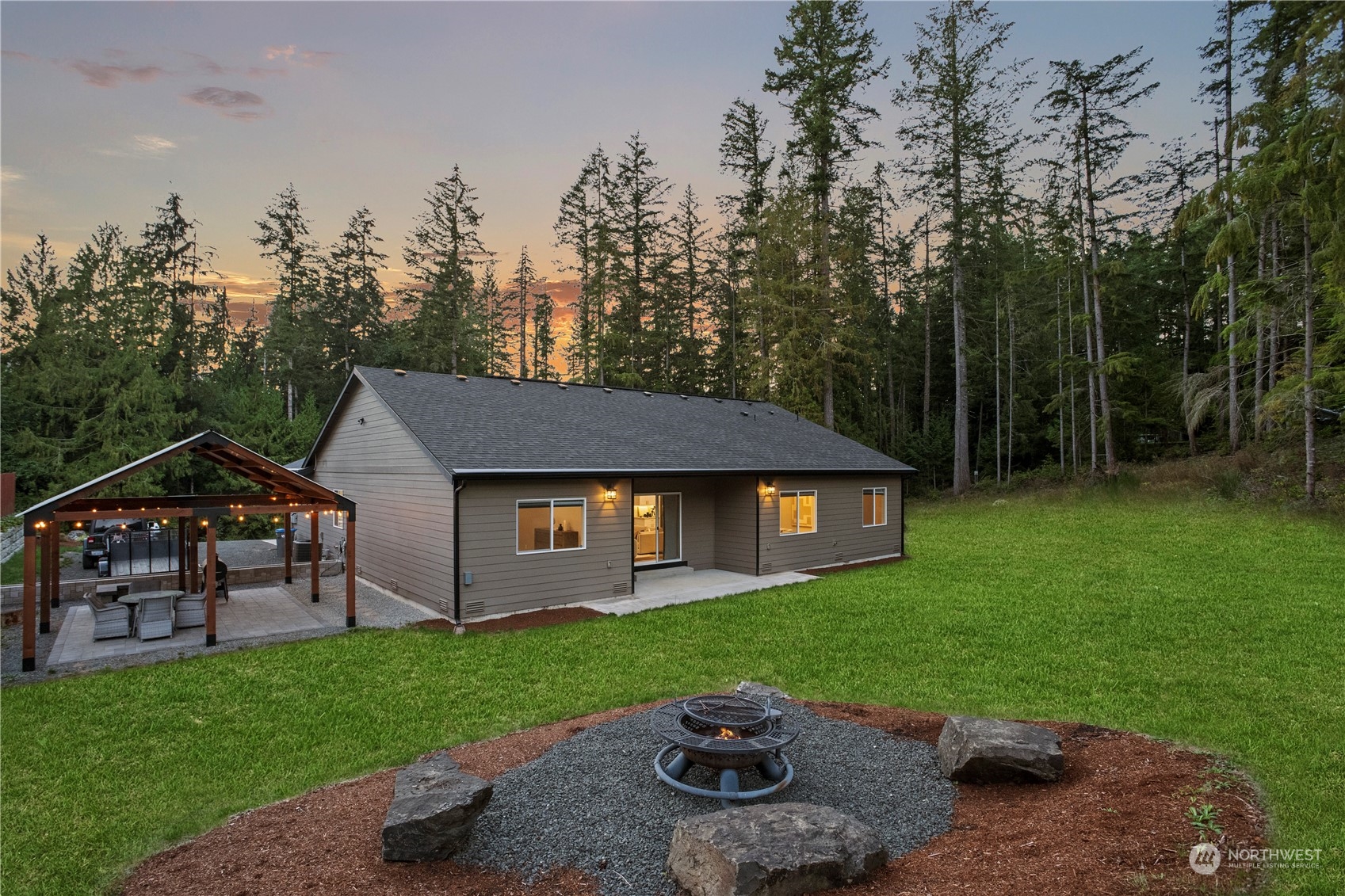 1723 SE Edmonds Street