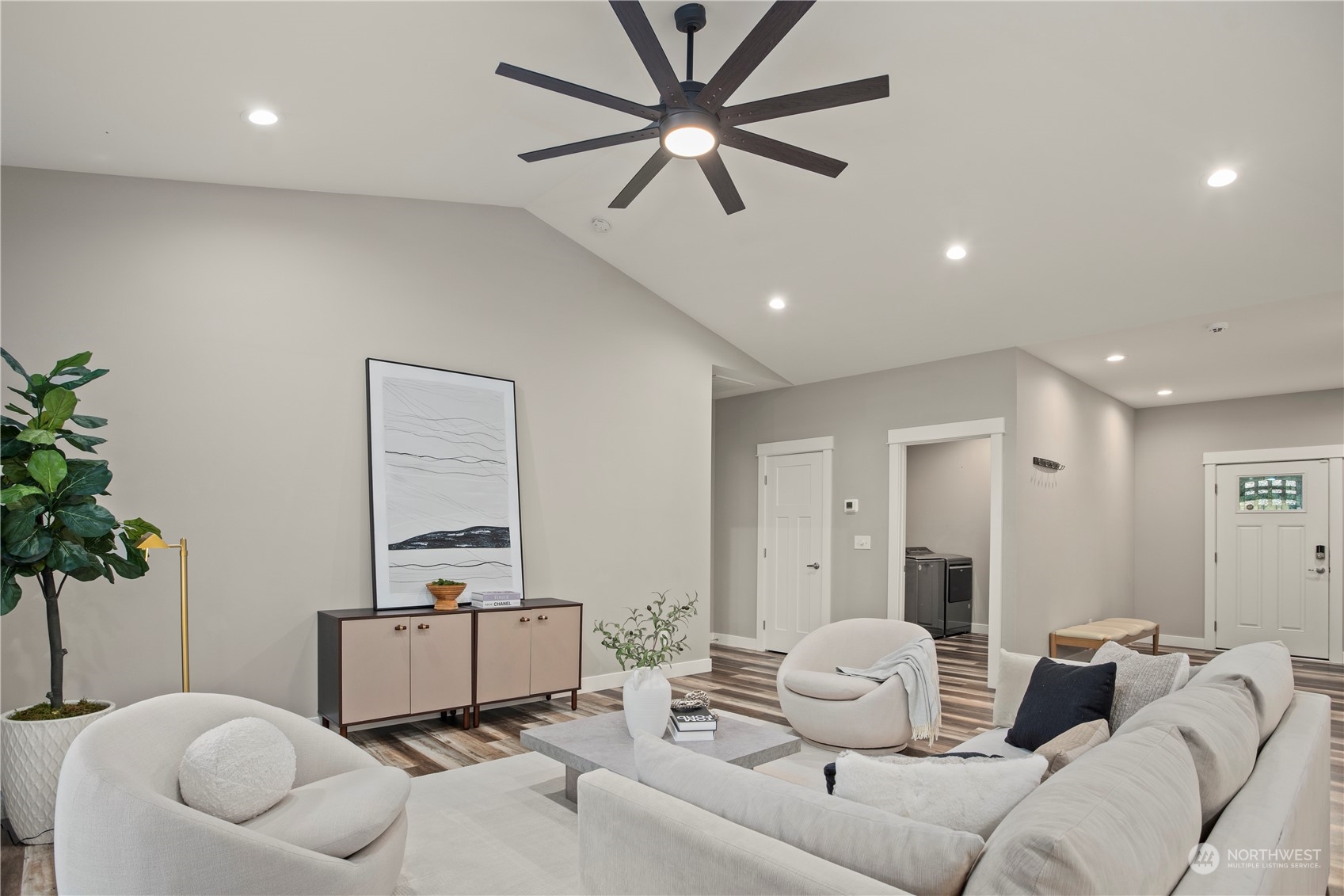 1723 SE Edmonds Street