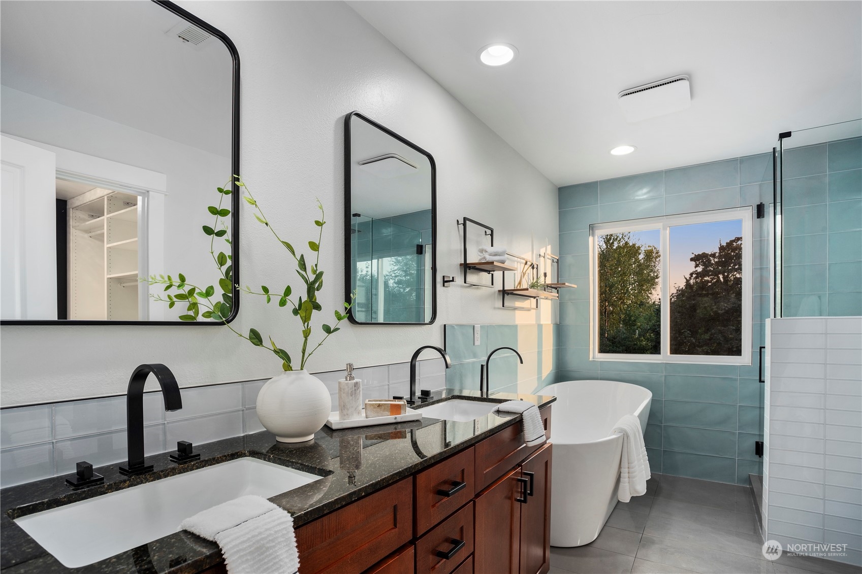 9430 146th Avenue NE