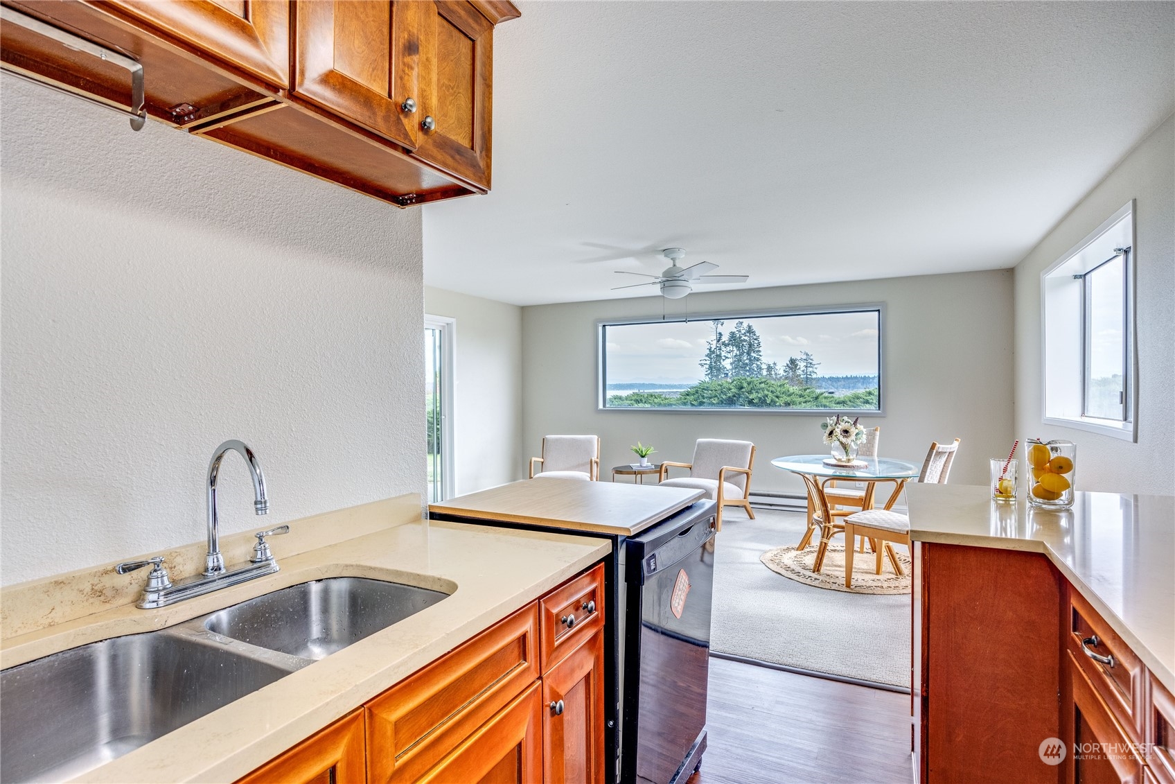 7952 SE Puget Heights Lane