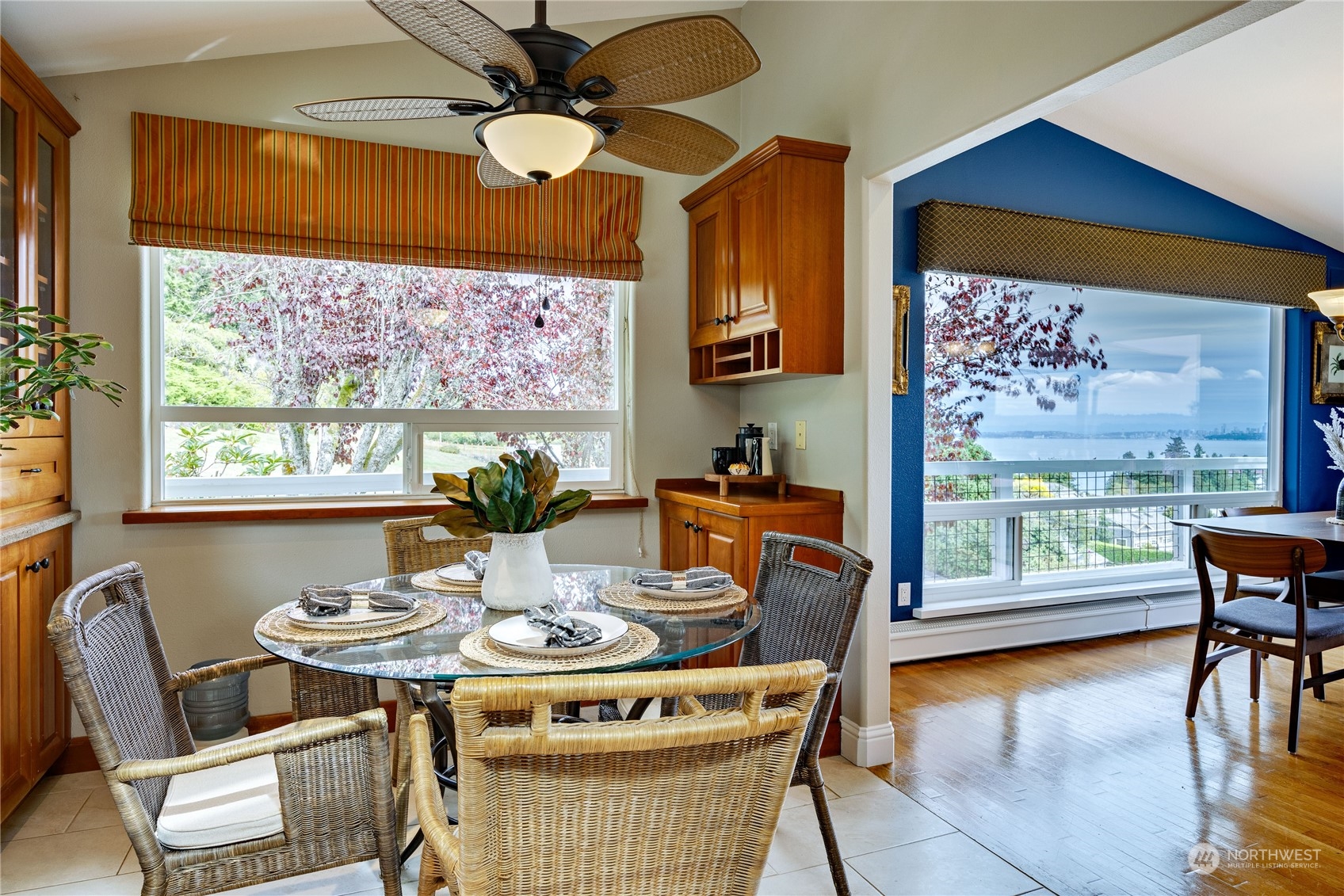 7952 SE Puget Heights Lane