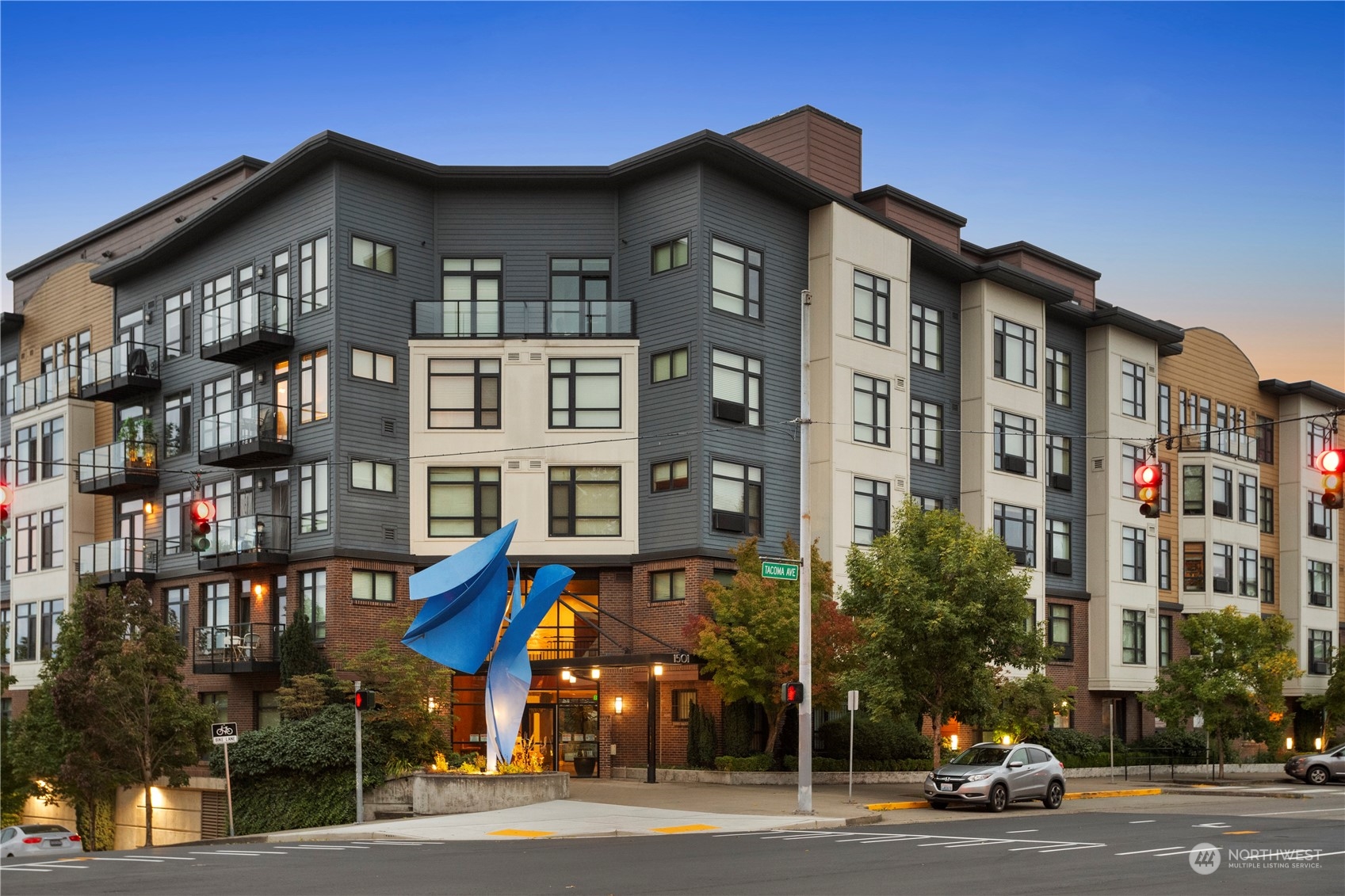 1501 Tacoma Avenue S Unit: 307