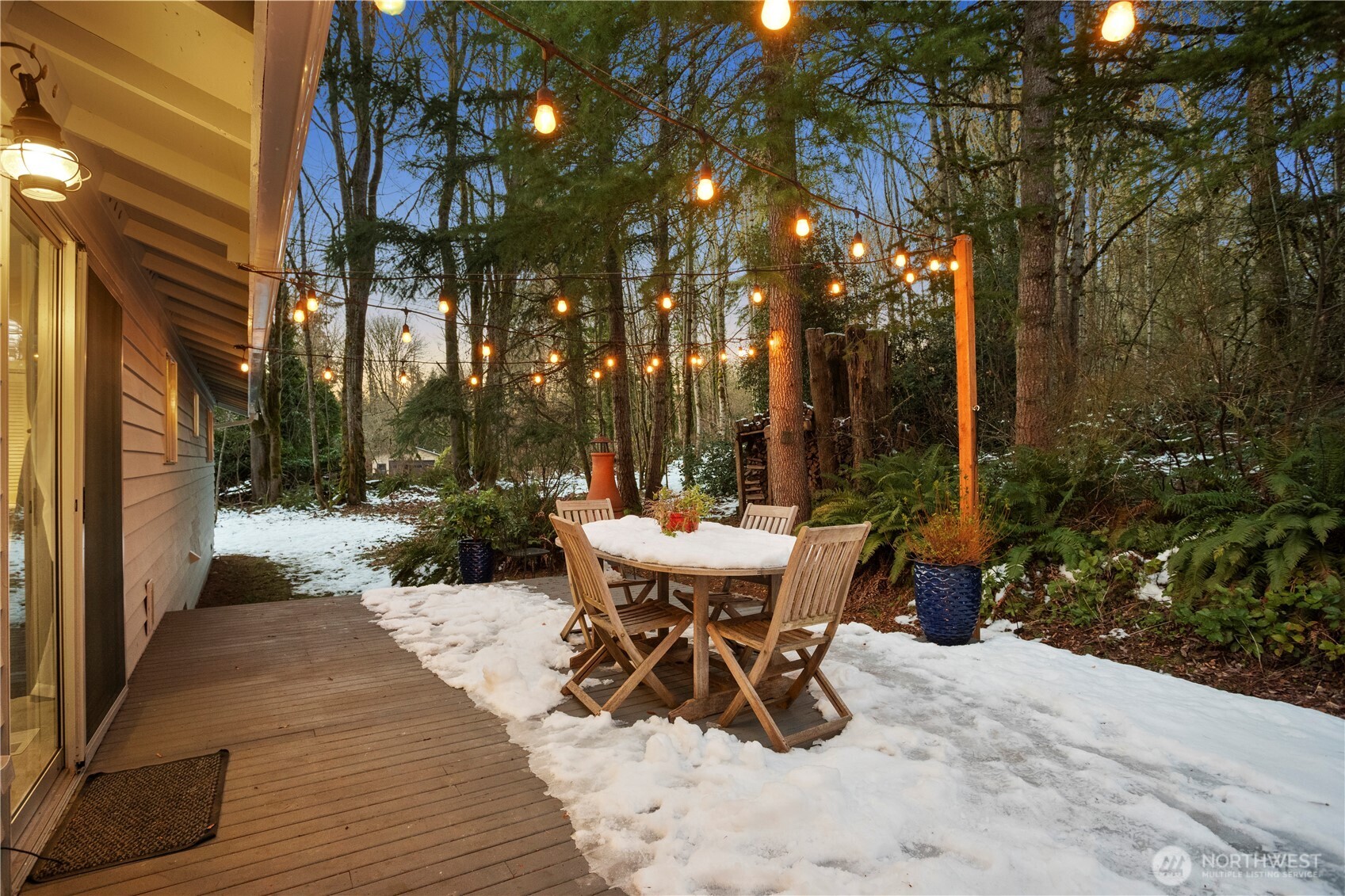 13425 N Echo Lake Road