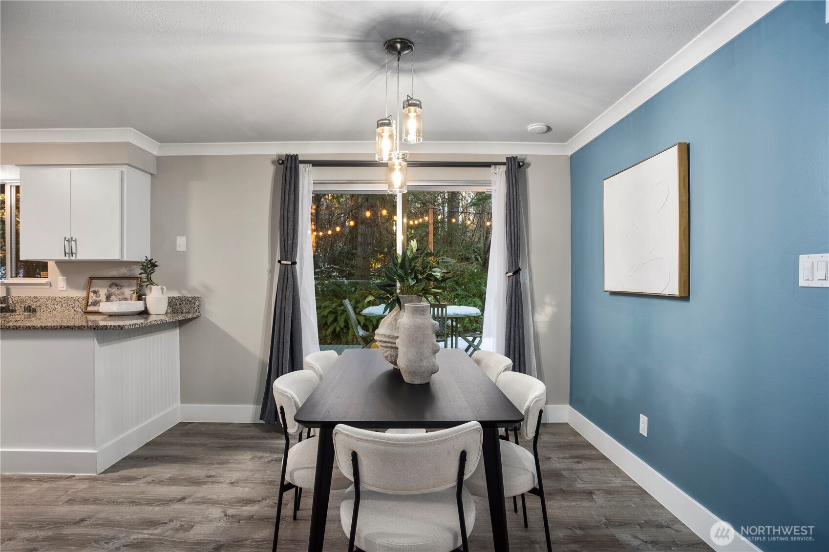 13425 N Echo Lake Road