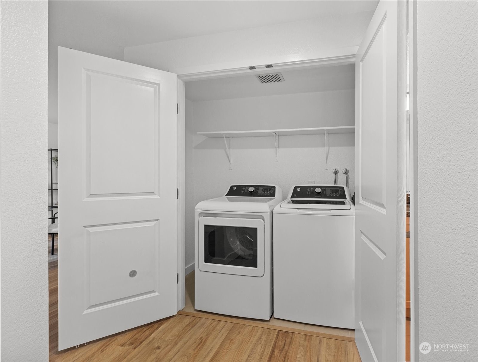 1311 12th Avenue S Unit: D301