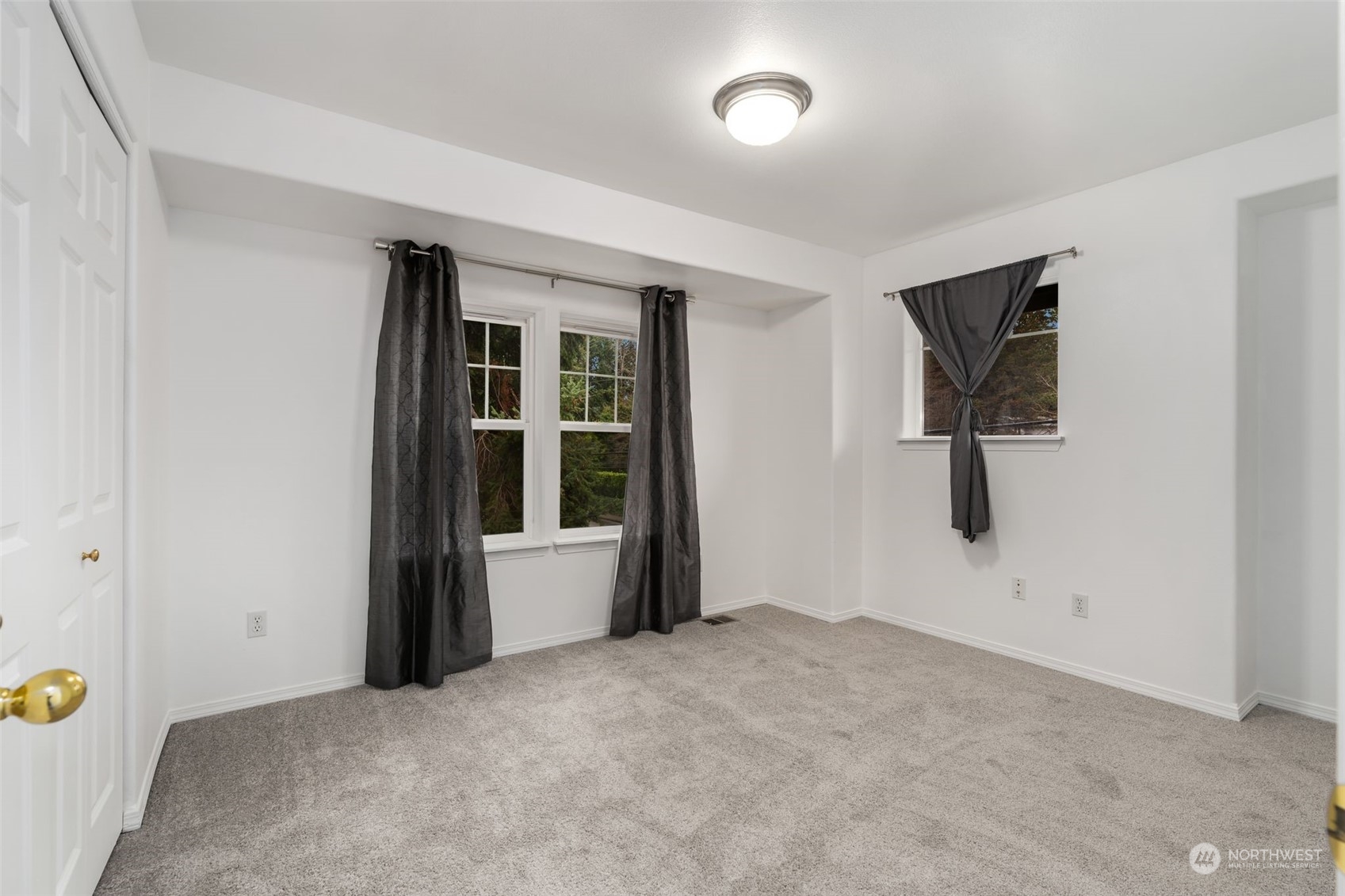 1421 Union Avenue NE