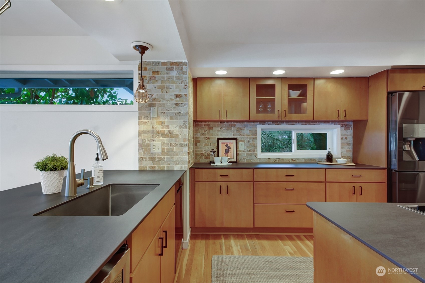 10439 NE 52nd Street