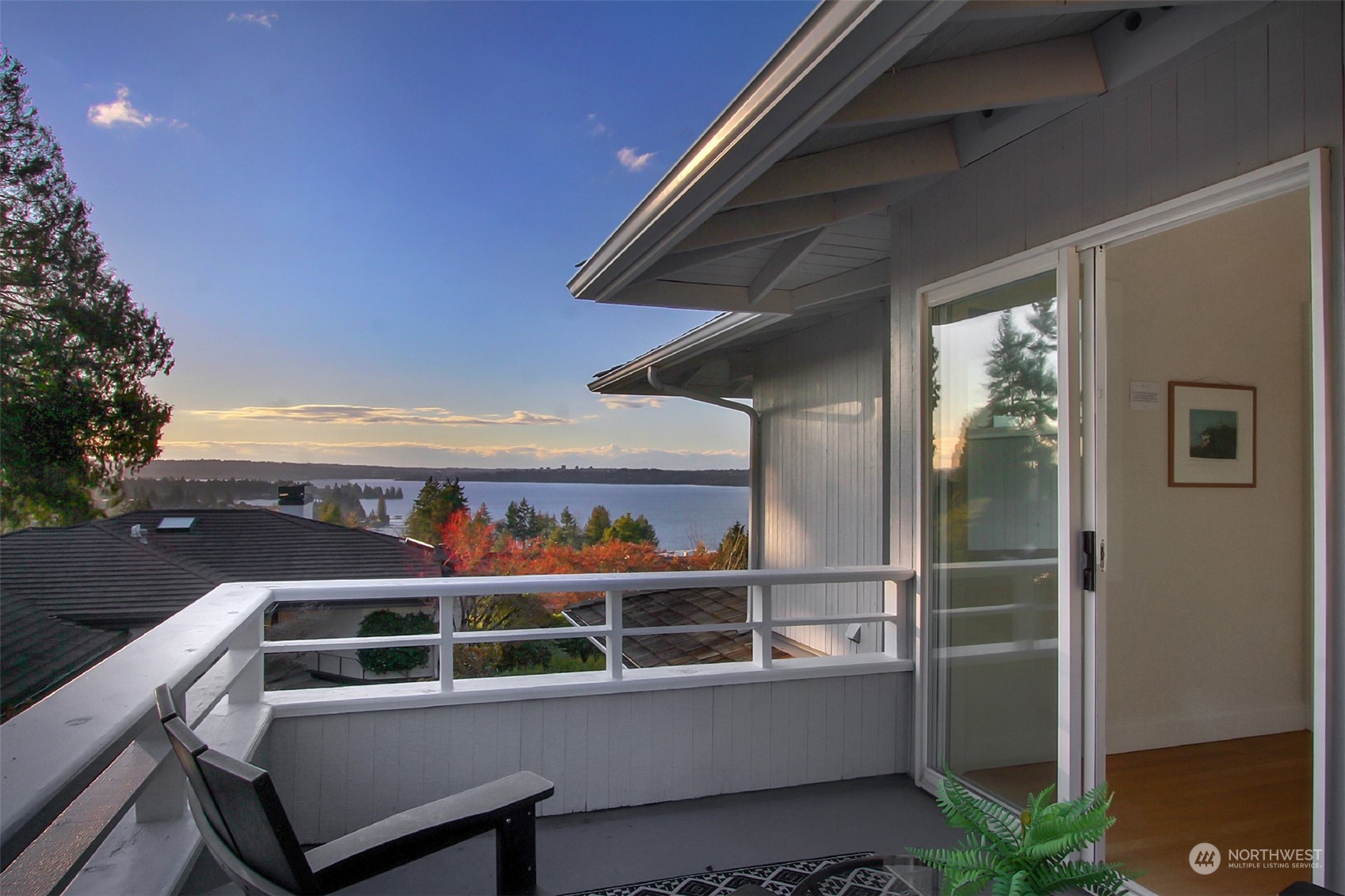 10439 NE 52nd Street