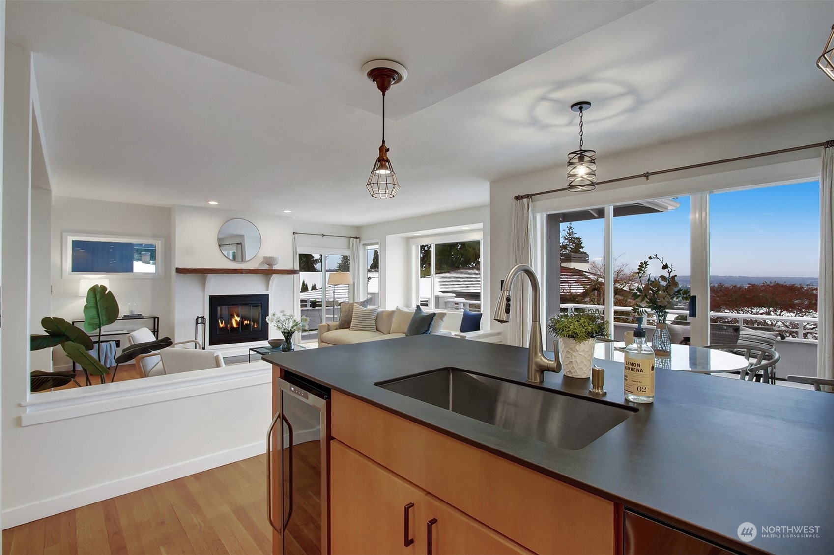 10439 NE 52nd Street