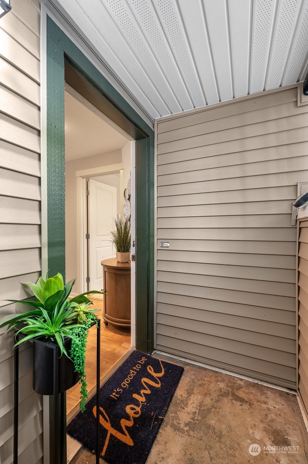 11305 NE 128th Street Unit: C102