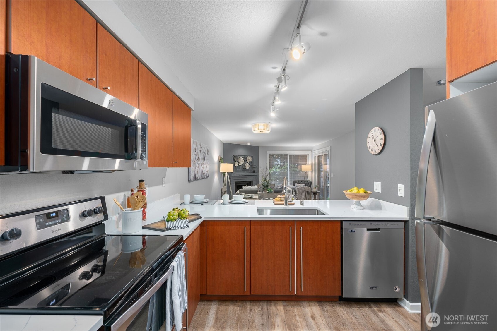 11305 NE 128th Street Unit: C102