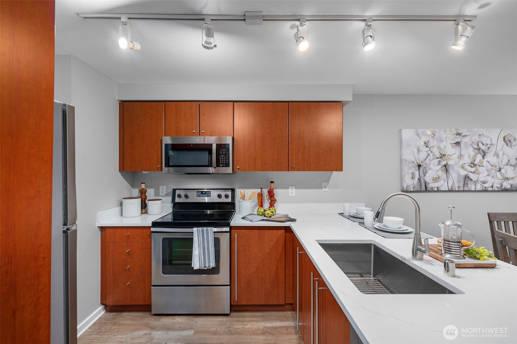 11305 NE 128th Street Unit: C102