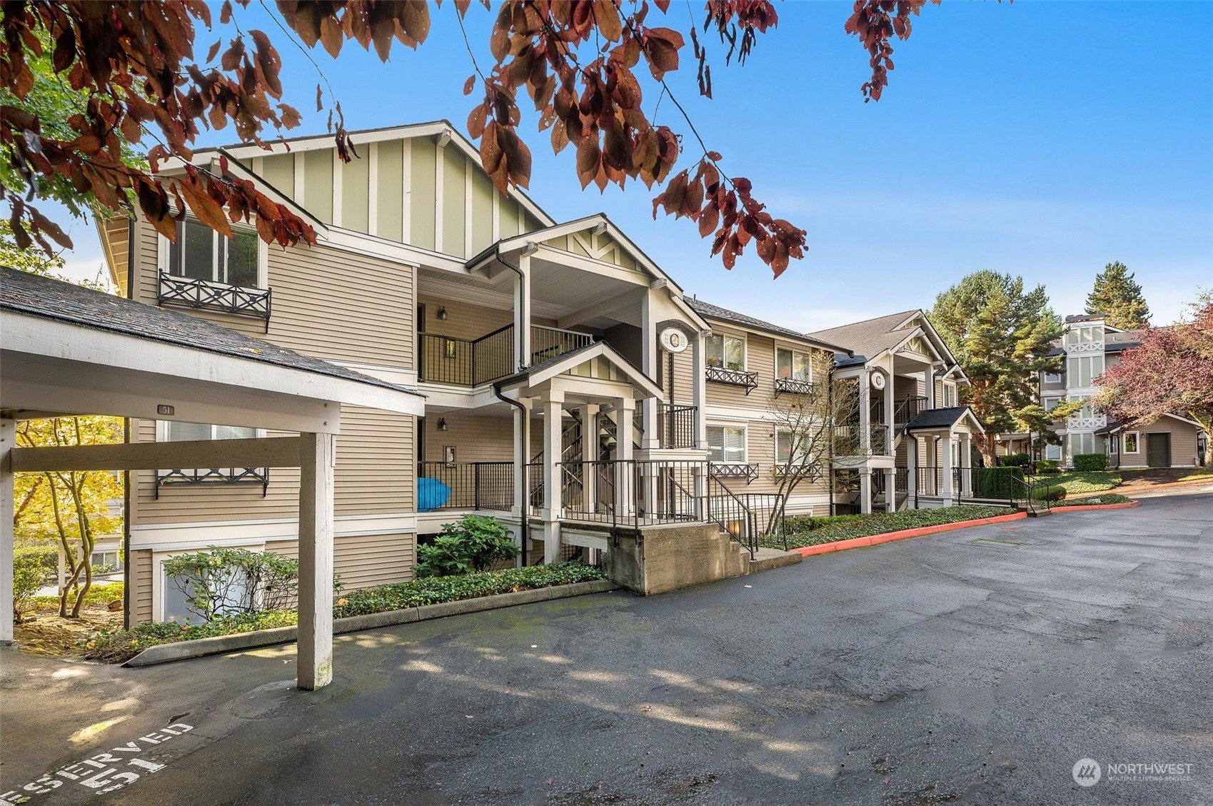 11305 NE 128th Street Unit: C102