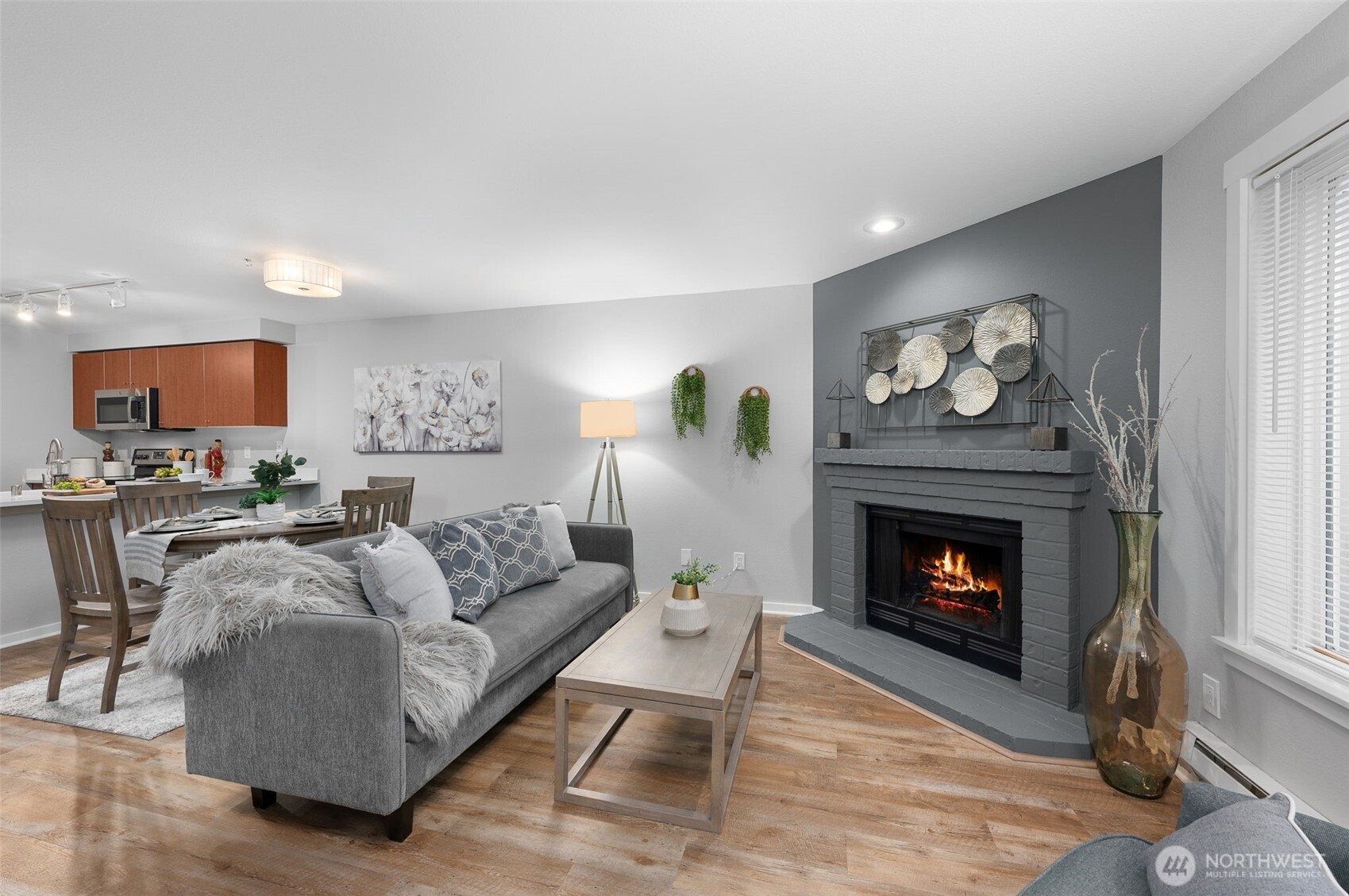 11305 NE 128th Street Unit: C102