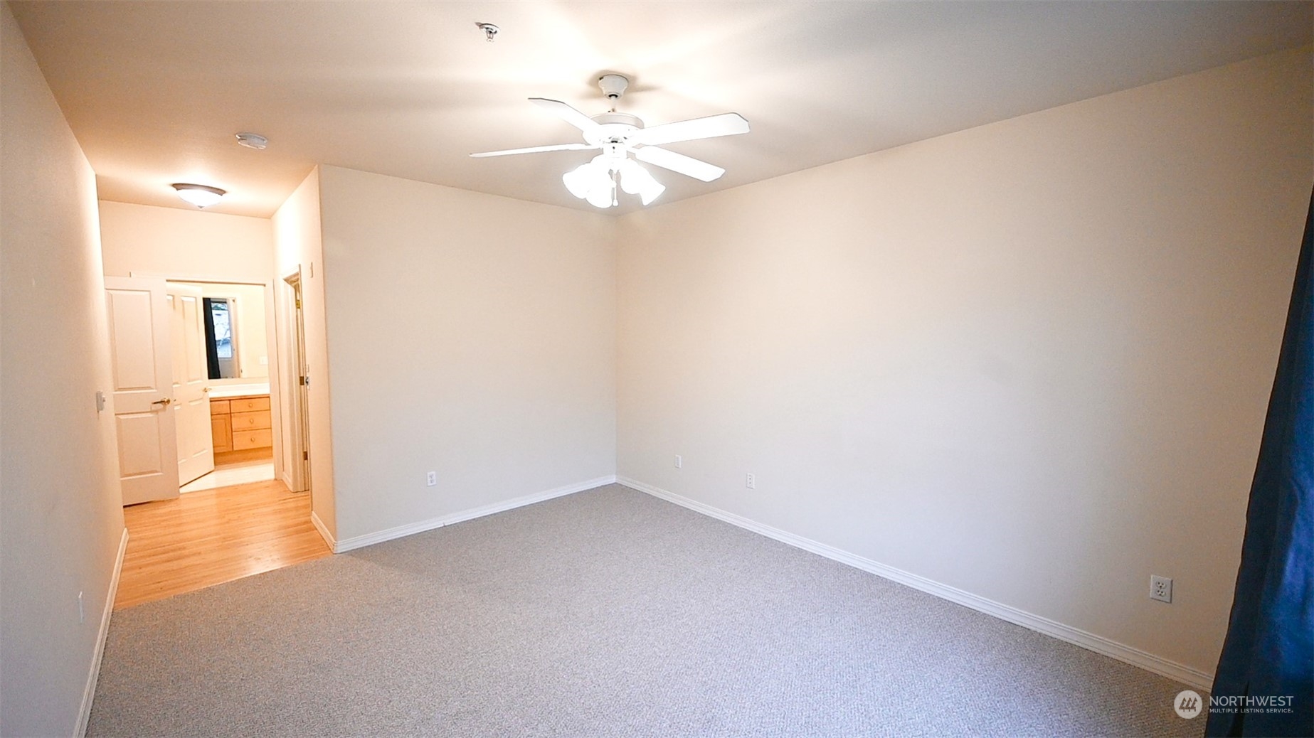 6831 NE 170th Street Unit: 305