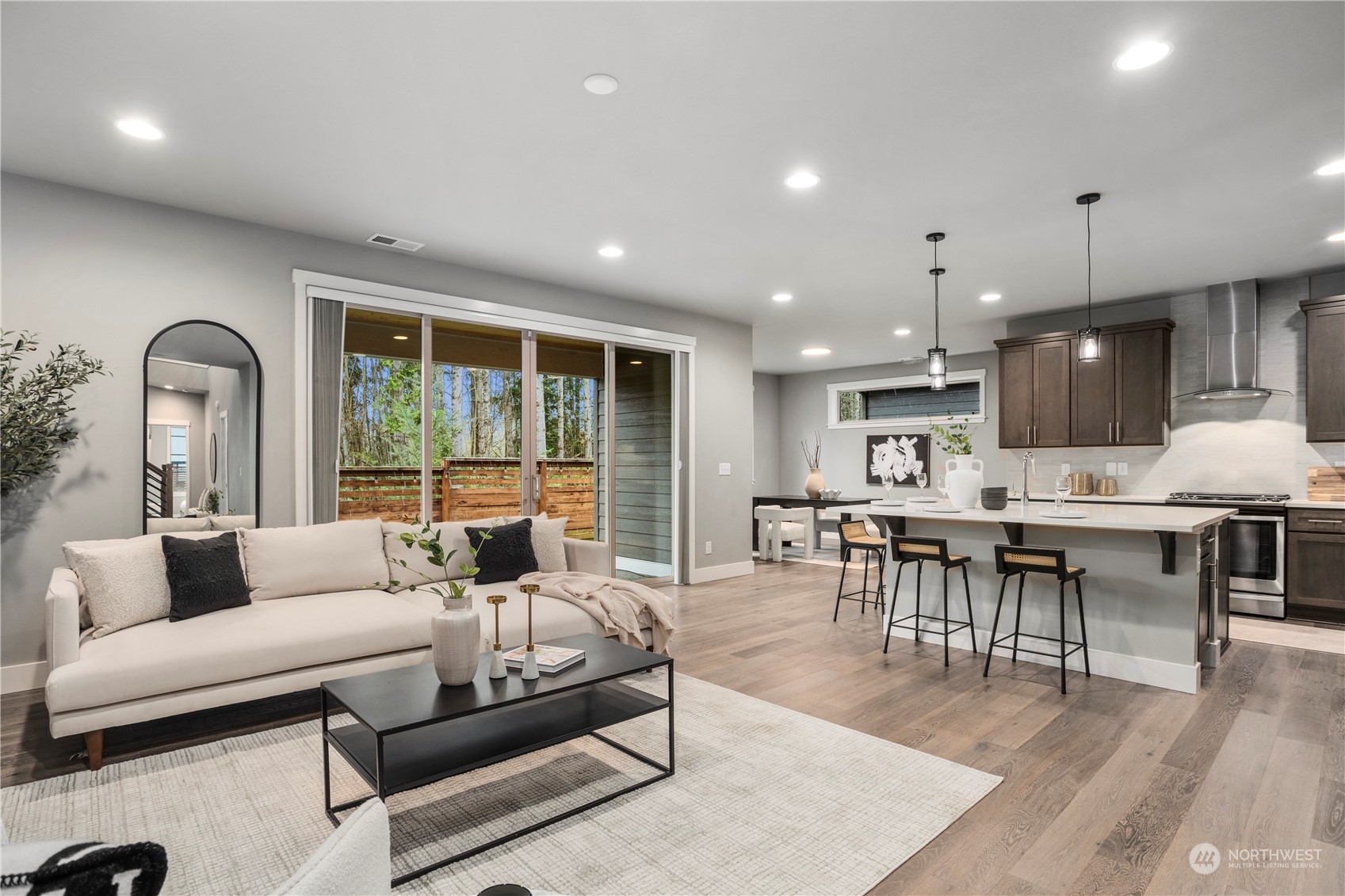 13339 Edmunds Parkway E