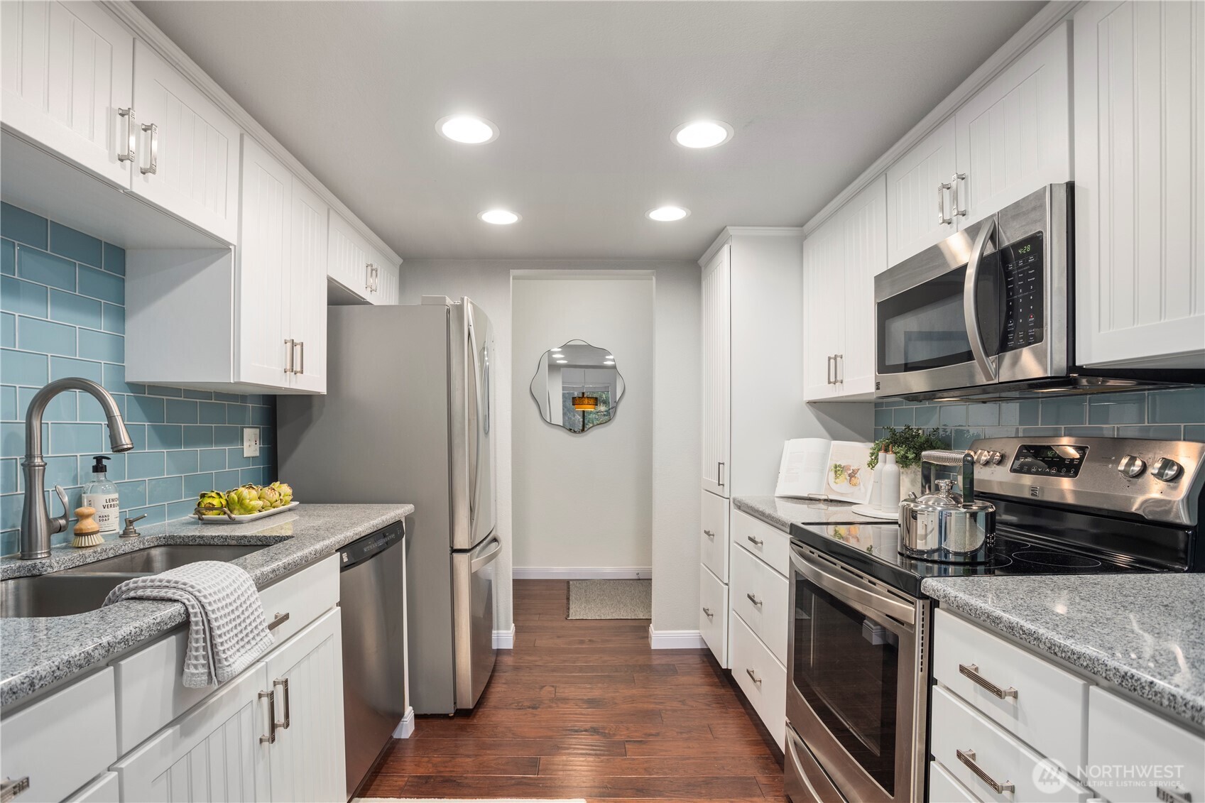 10504 NE 32nd Place Unit: G206