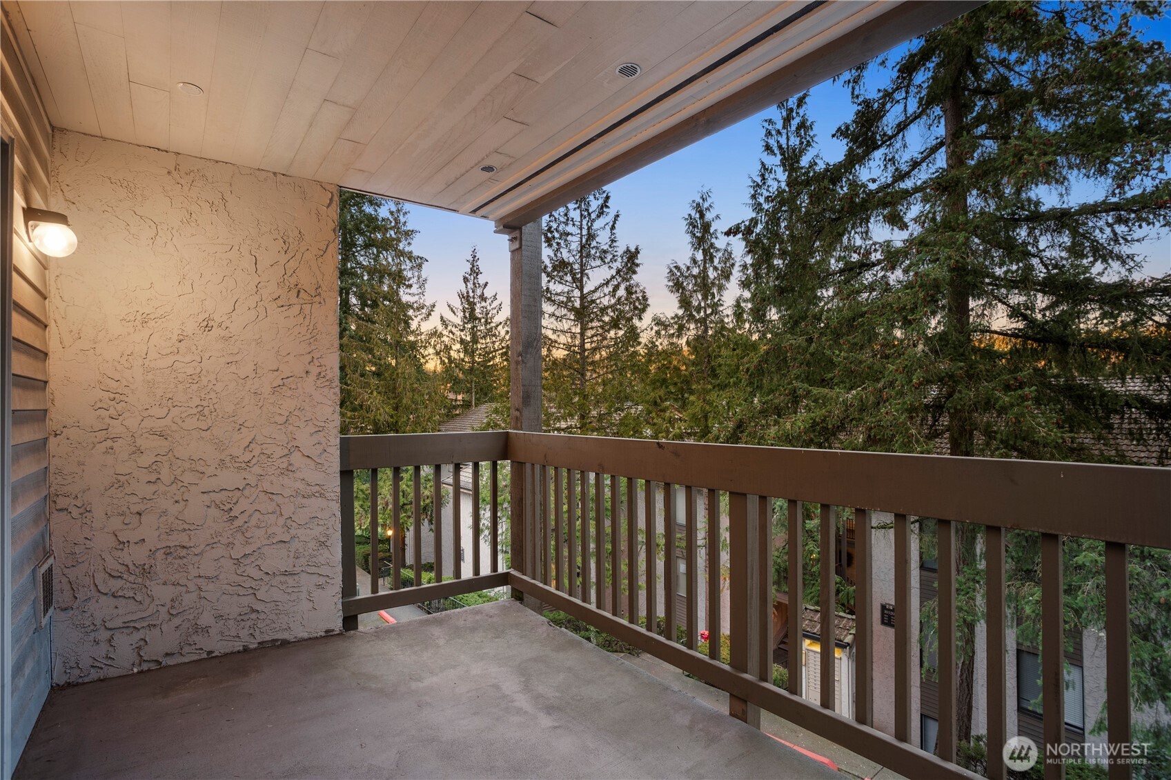 10504 NE 32nd Place Unit: G206