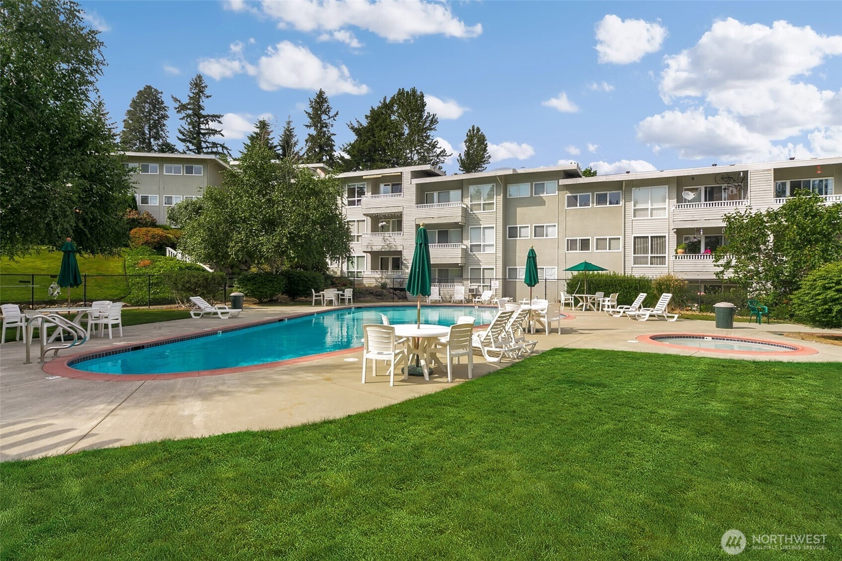 831 126th Place NE Unit: B107