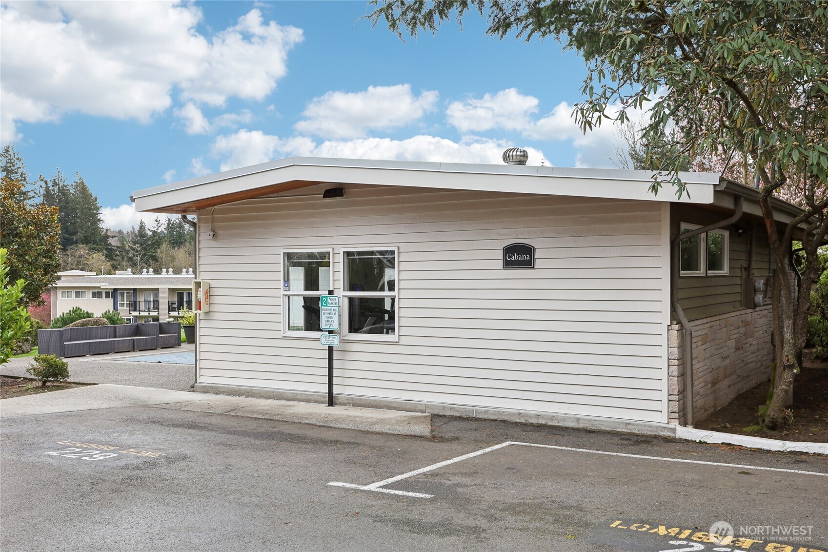 831 126th Place NE Unit: B107