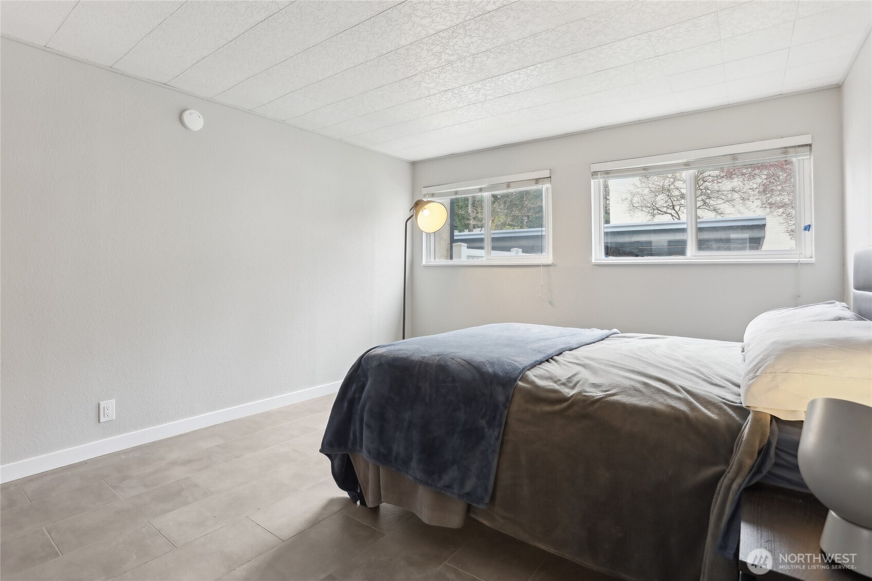 831 126th Place NE Unit: B107