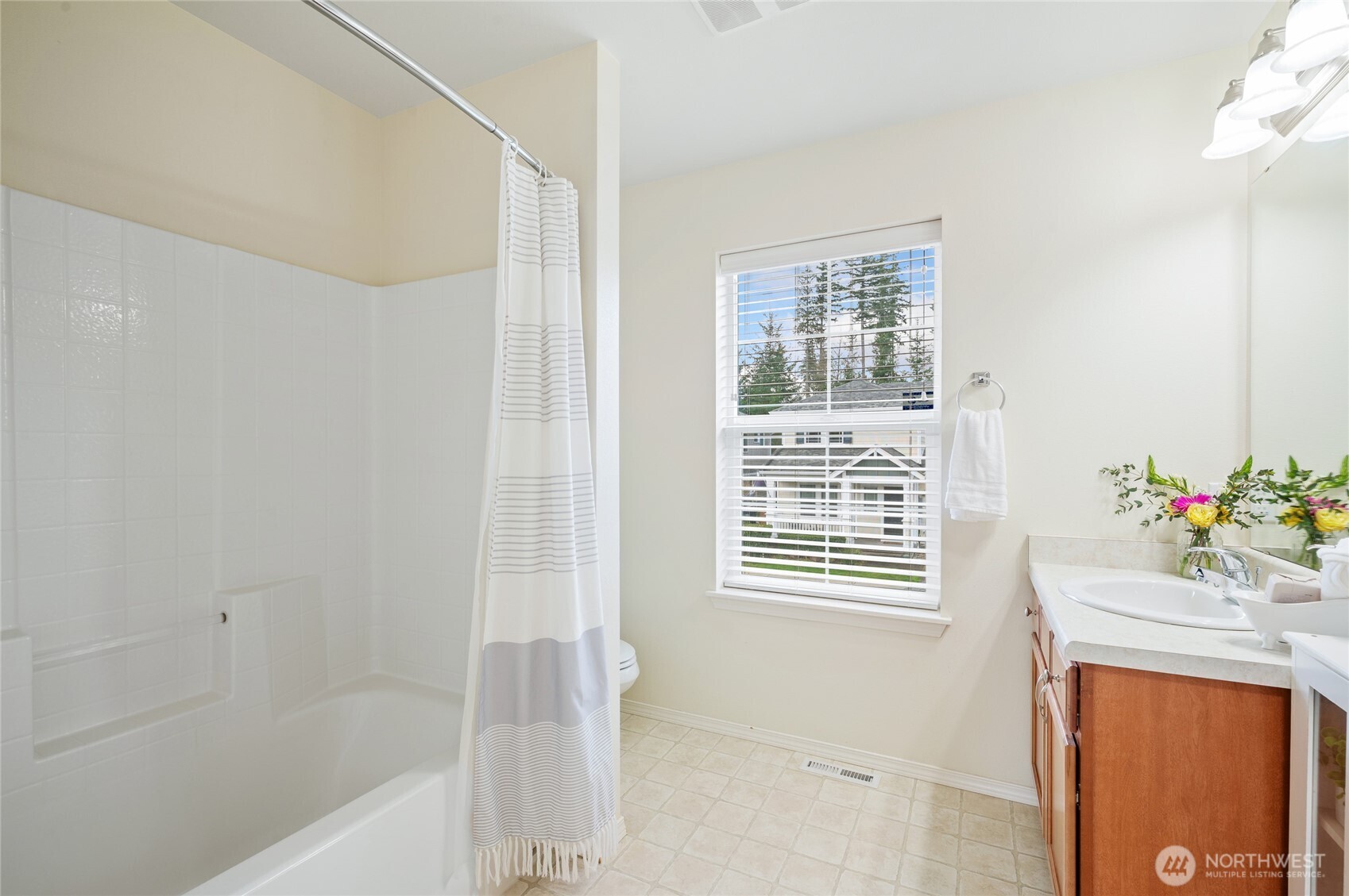 24000 NE 112th Lane Unit: 122