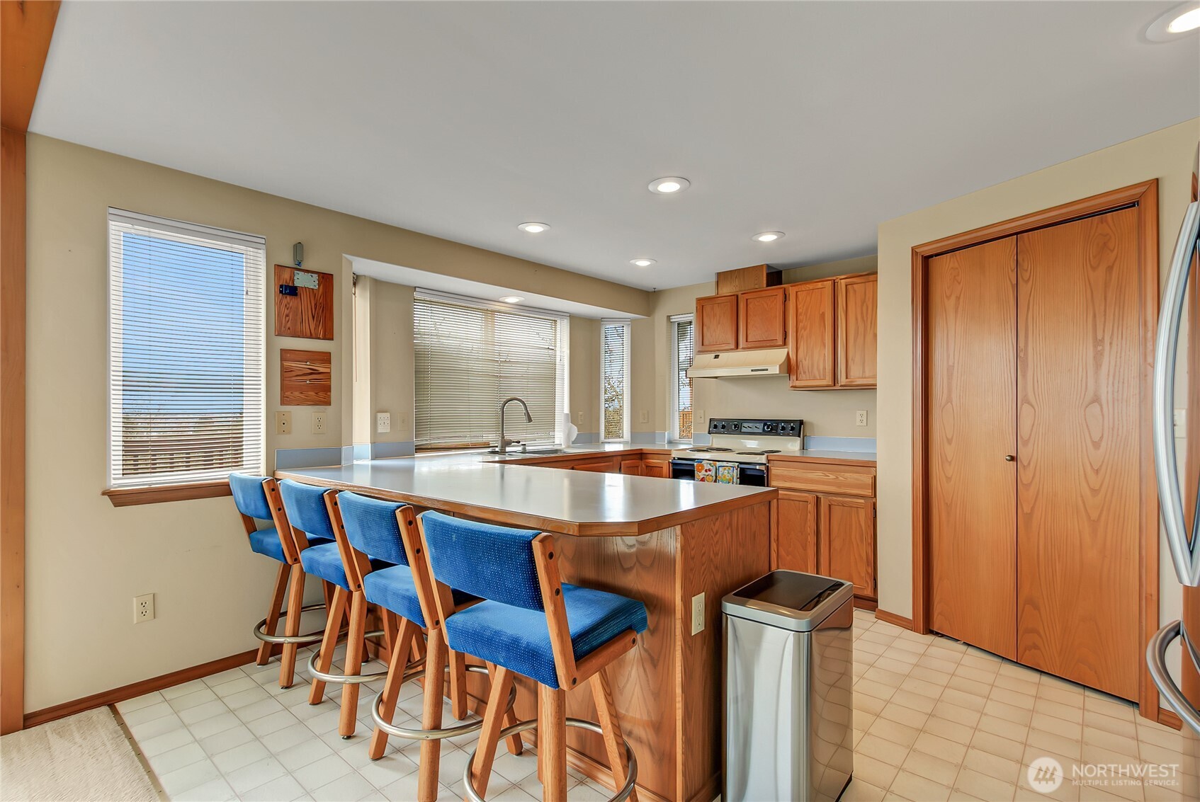 3126 Meeker Avenue NE