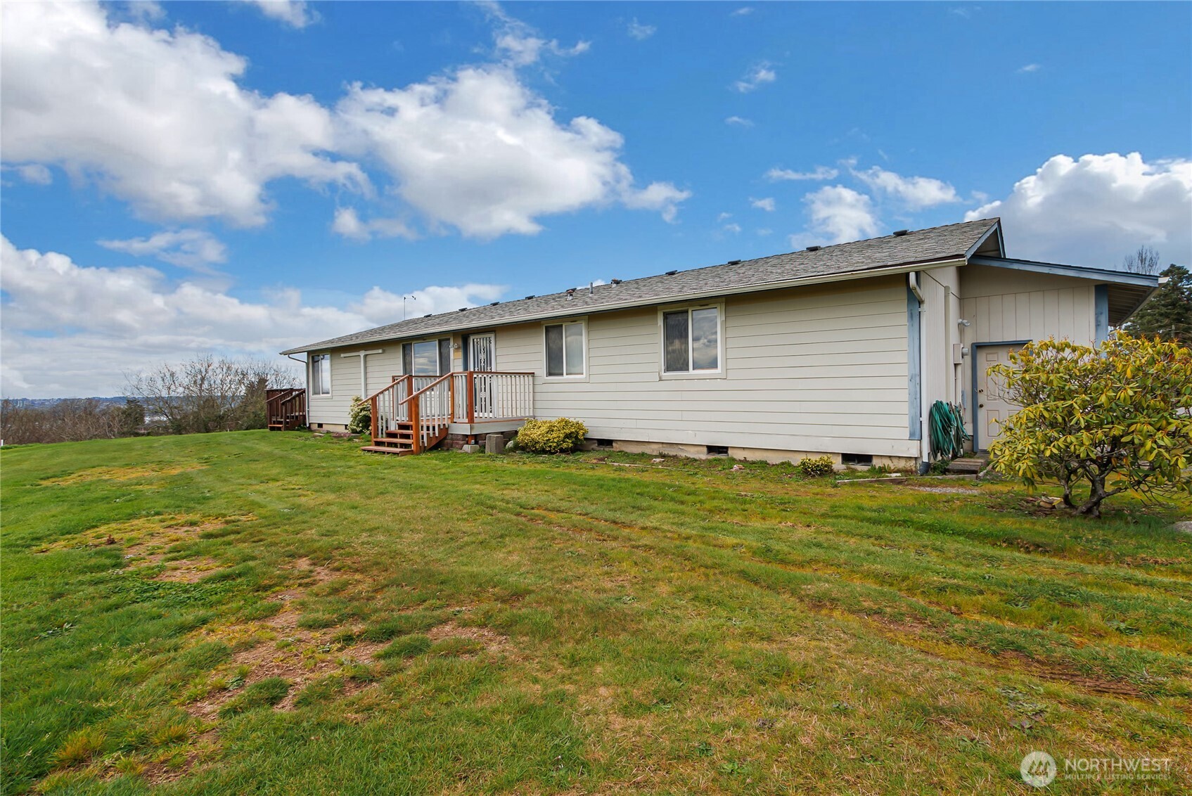 3126 Meeker Avenue NE