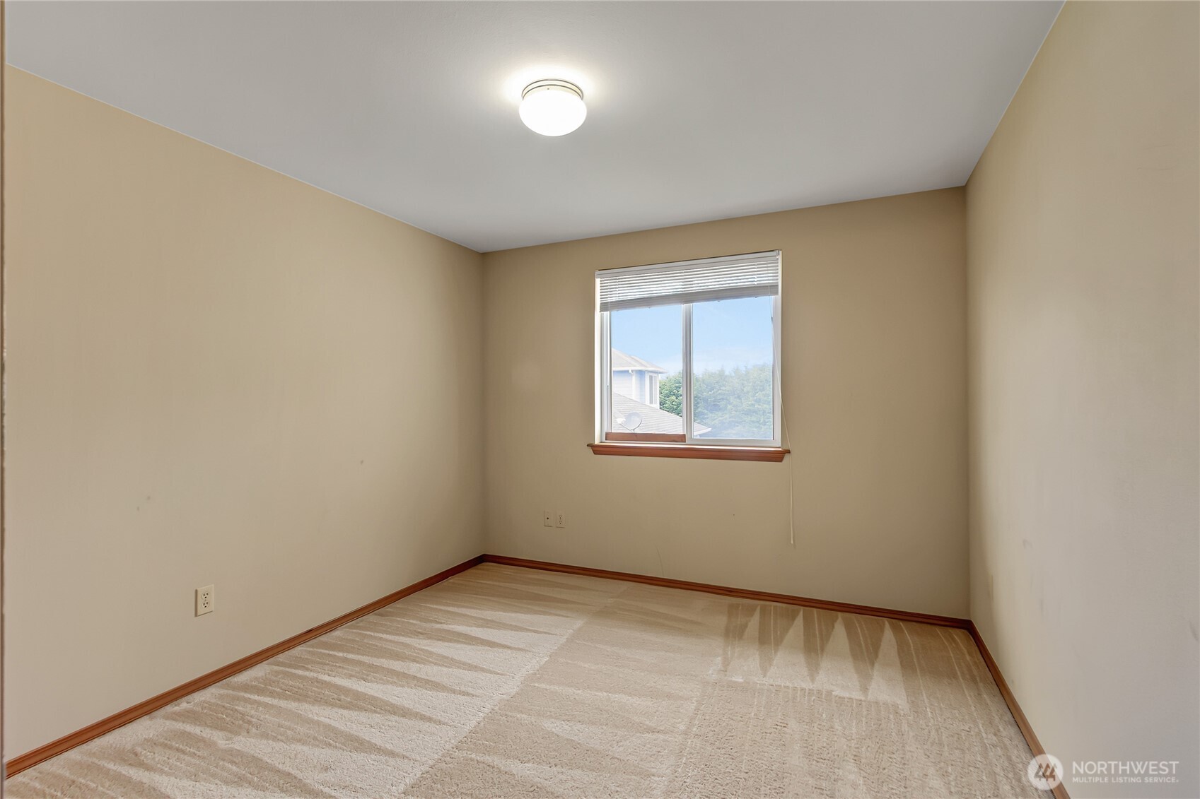 3126 Meeker Avenue NE