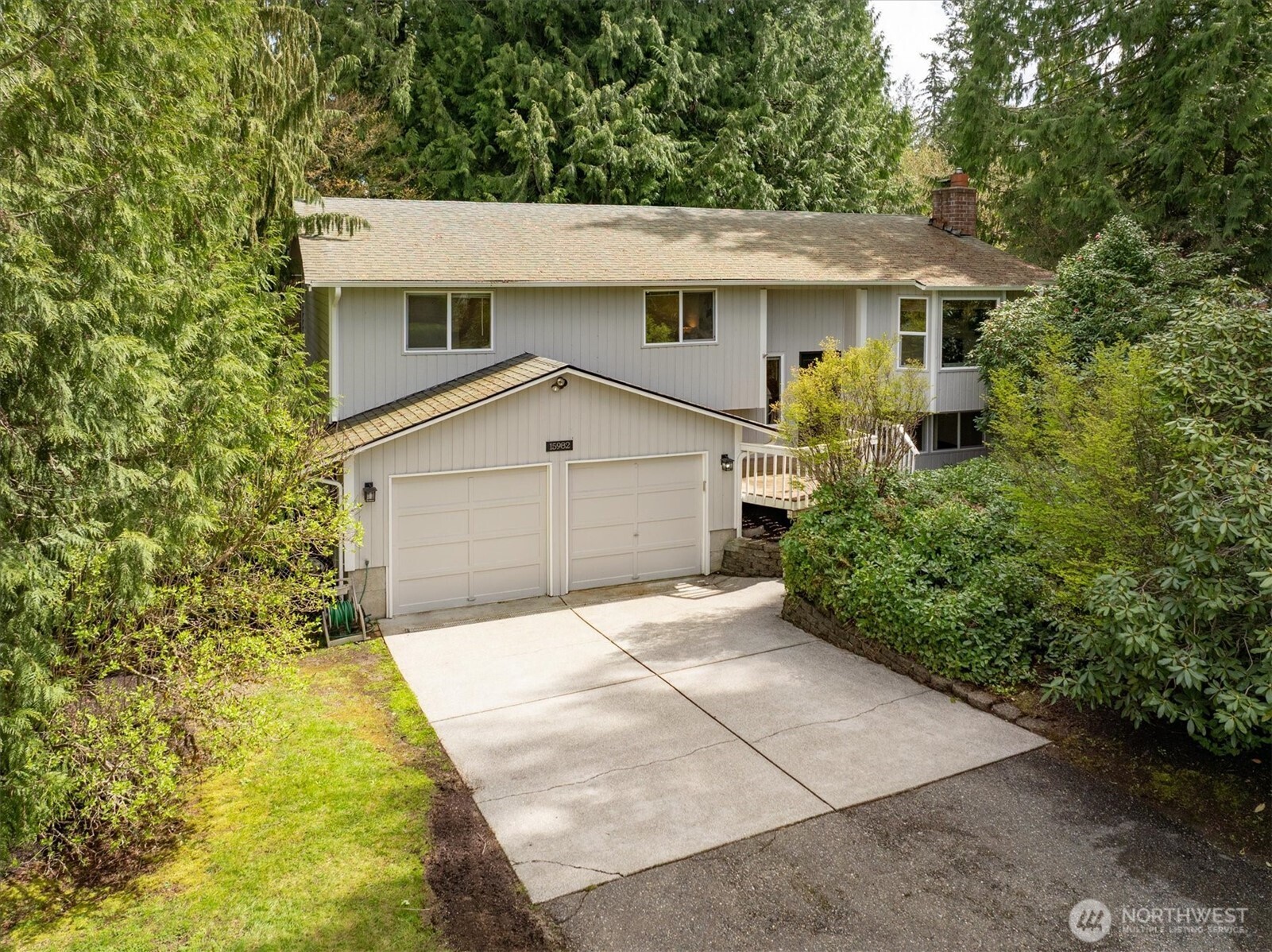 15982 176th Avenue NE