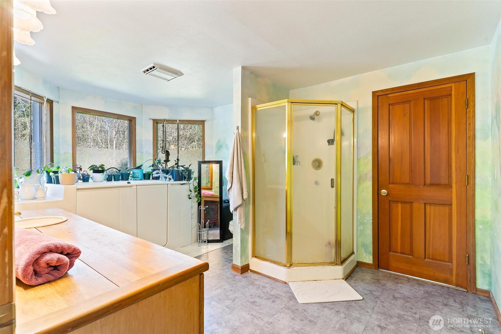 14017 66th Street NE